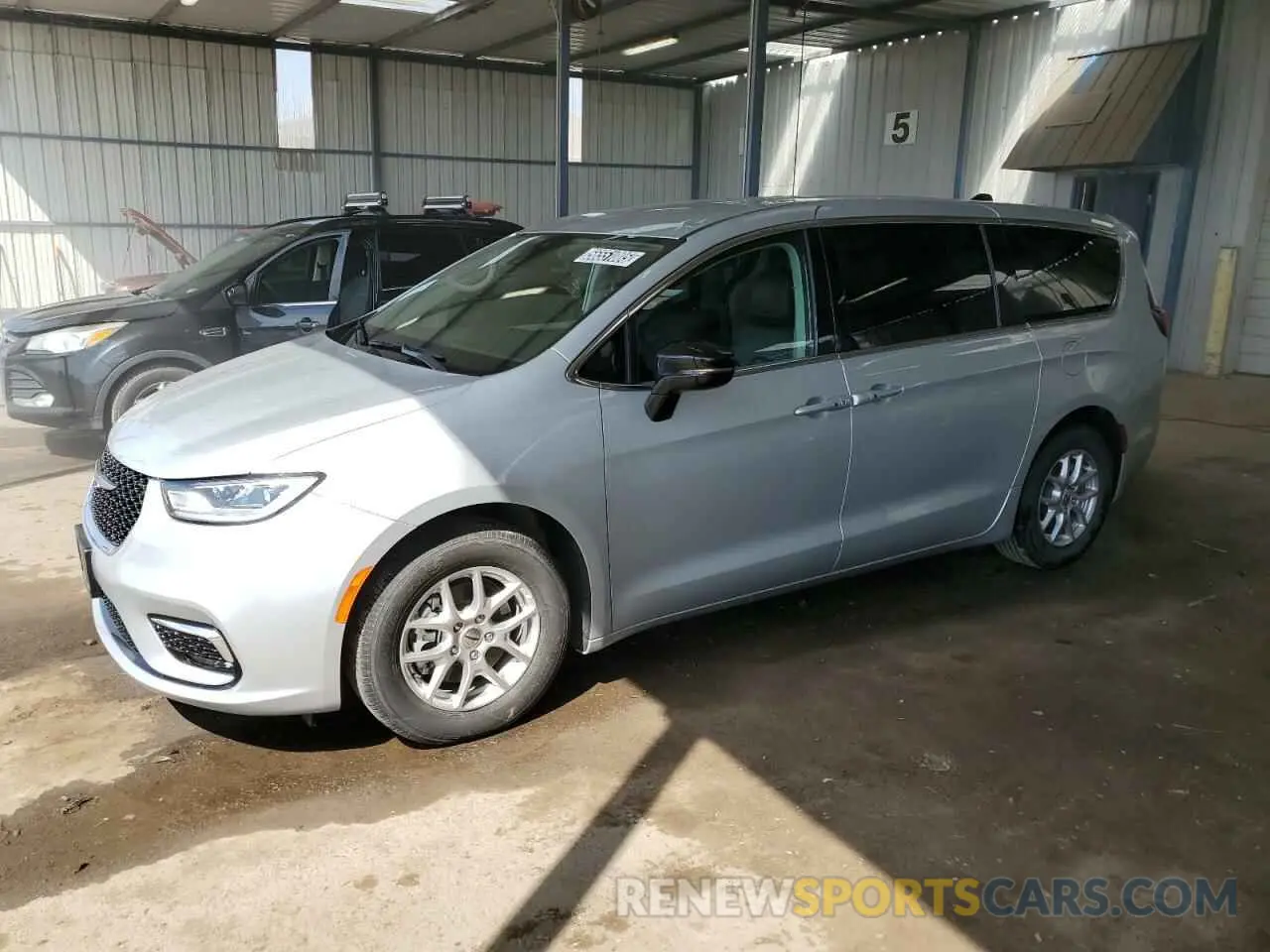 1 Photograph of a damaged car 2C4RC1BG3RR158107 CHRYSLER PACIFICA 2024