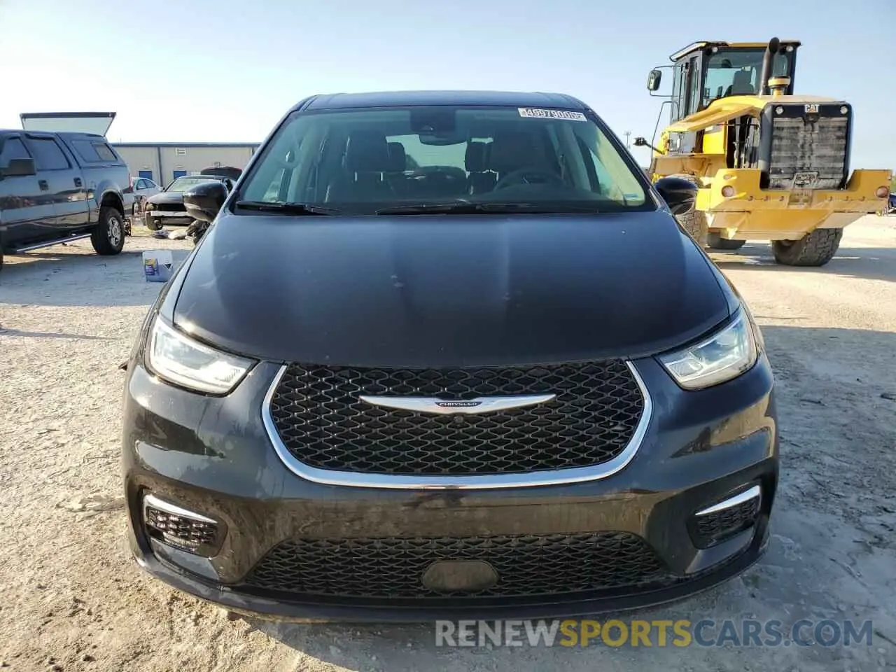 5 Photograph of a damaged car 2C4RC1BG4RR102063 CHRYSLER PACIFICA 2024