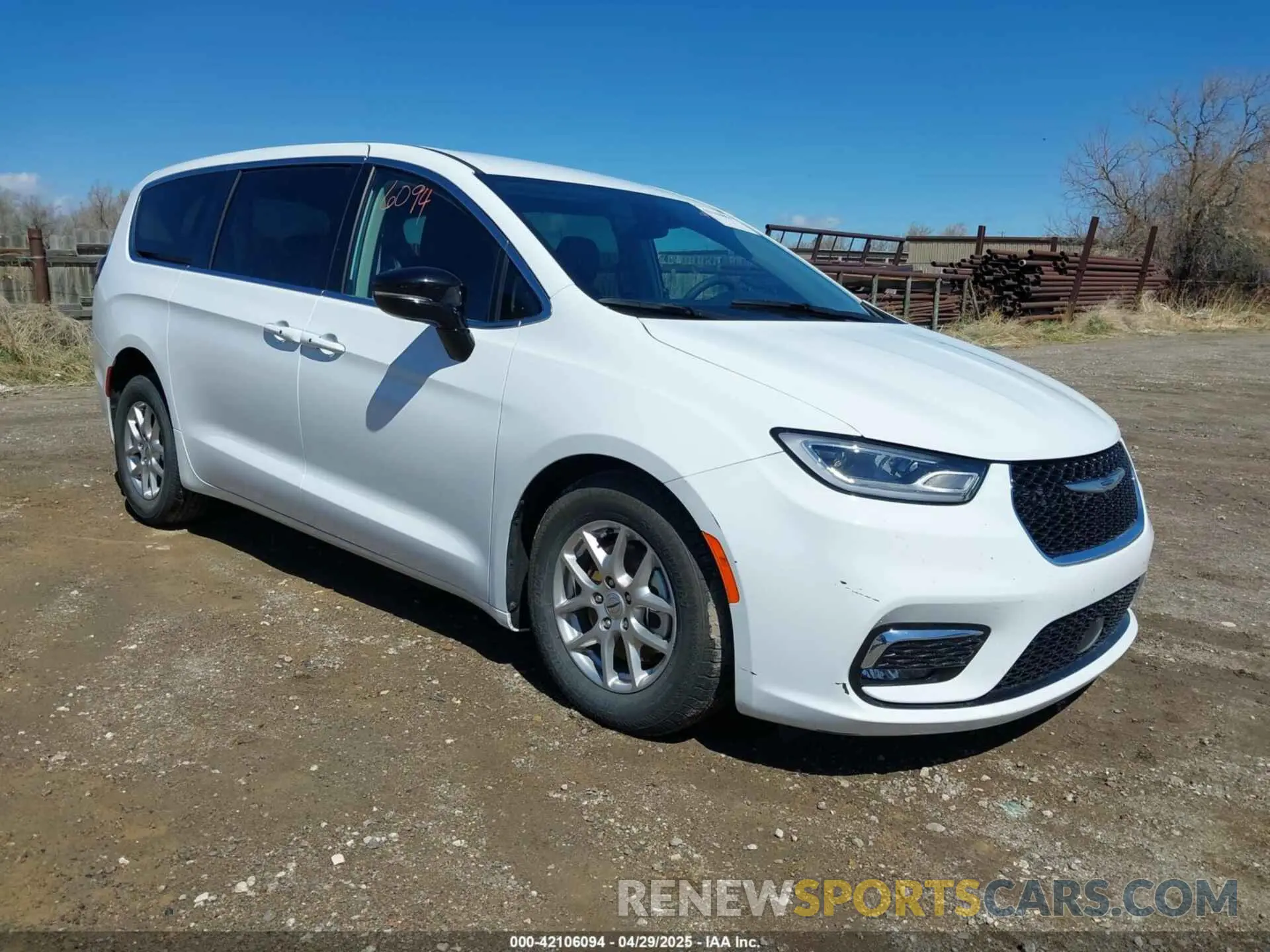 1 Photograph of a damaged car 2C4RC1BG4RR129831 CHRYSLER PACIFICA 2024