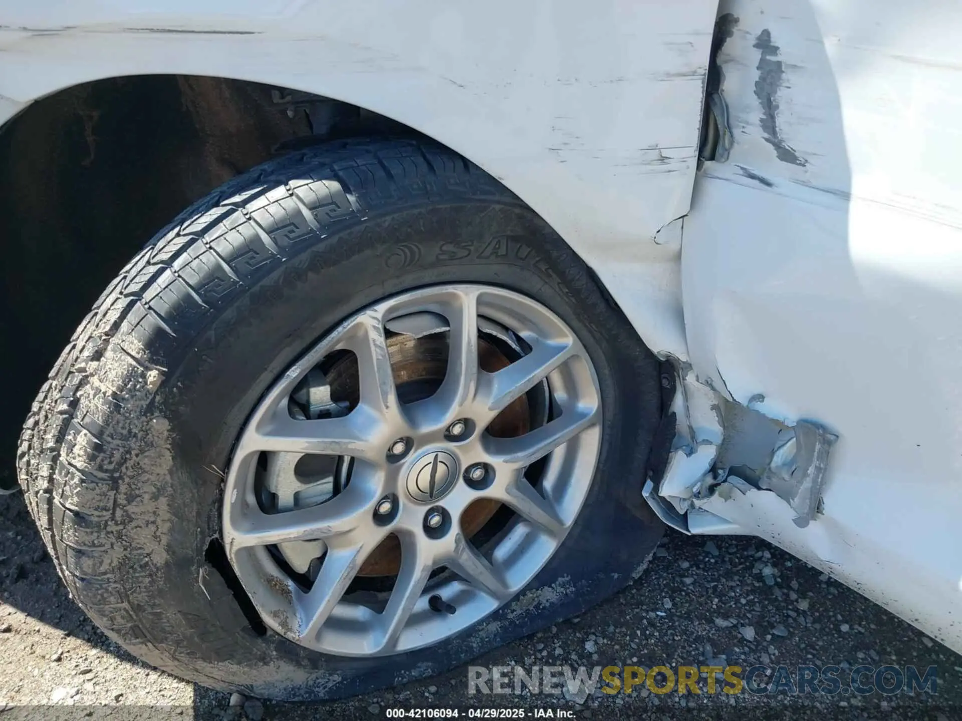 12 Photograph of a damaged car 2C4RC1BG4RR129831 CHRYSLER PACIFICA 2024