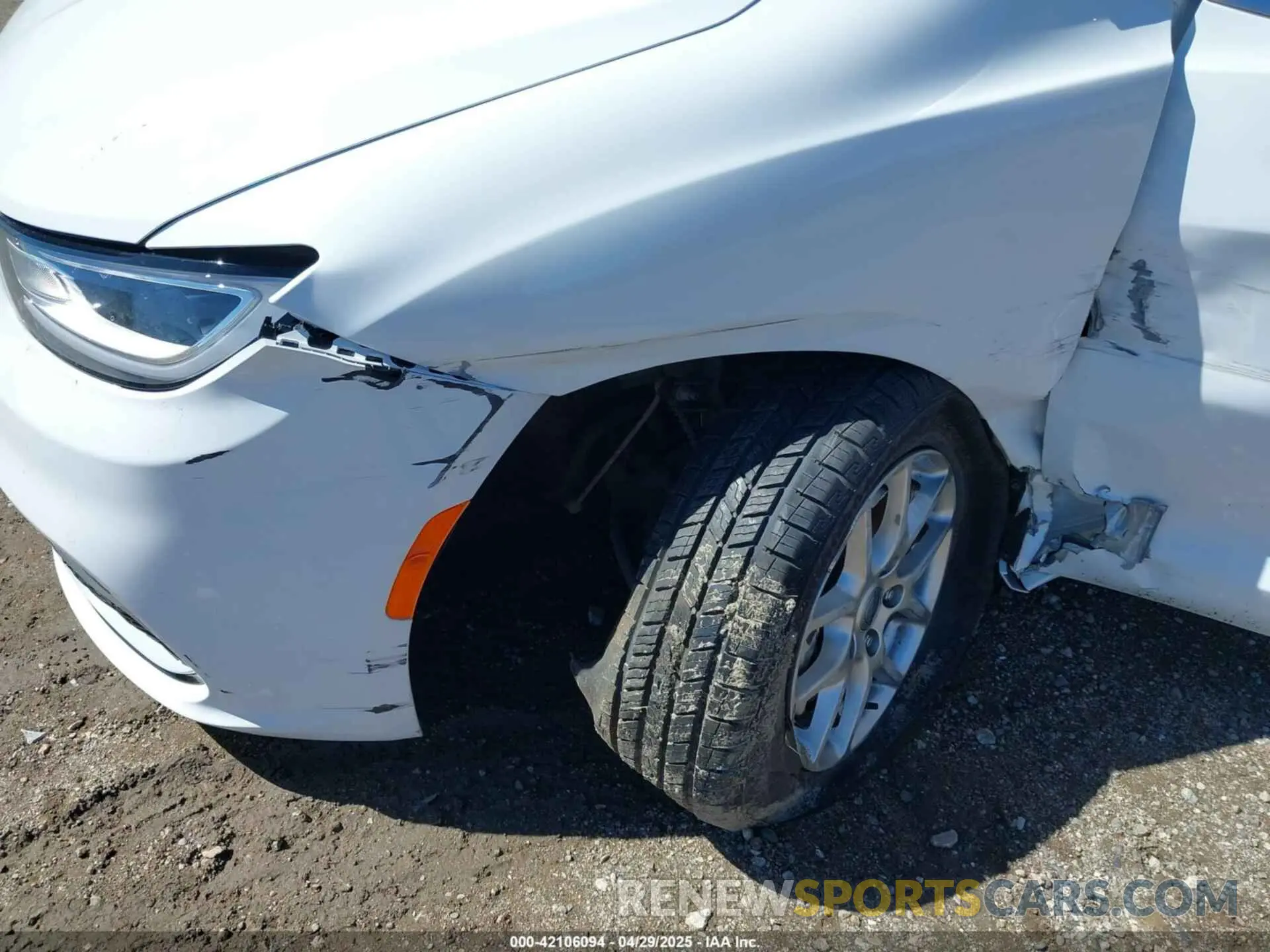 6 Photograph of a damaged car 2C4RC1BG4RR129831 CHRYSLER PACIFICA 2024