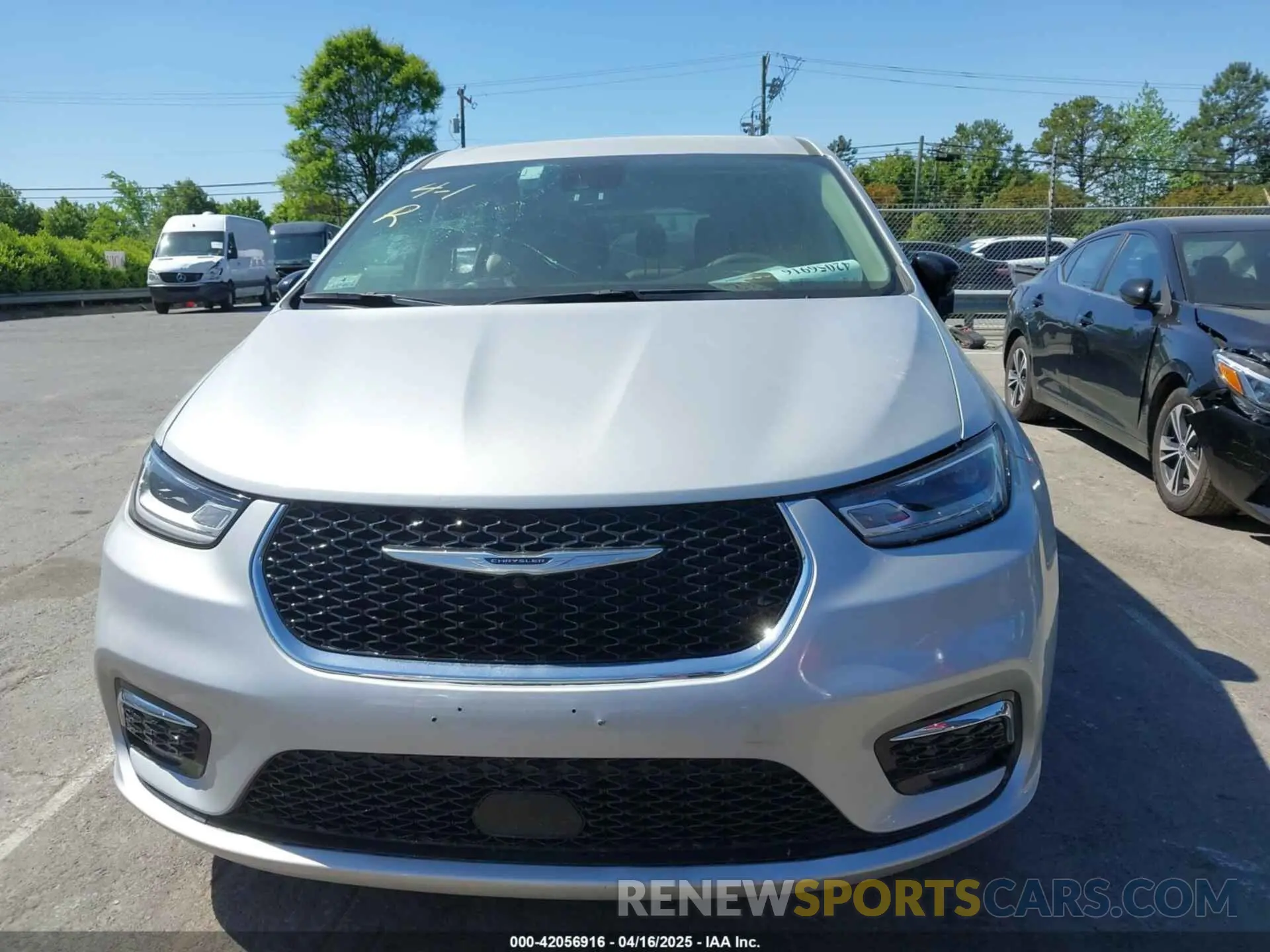 12 Photograph of a damaged car 2C4RC1BG4RR148377 CHRYSLER PACIFICA 2024