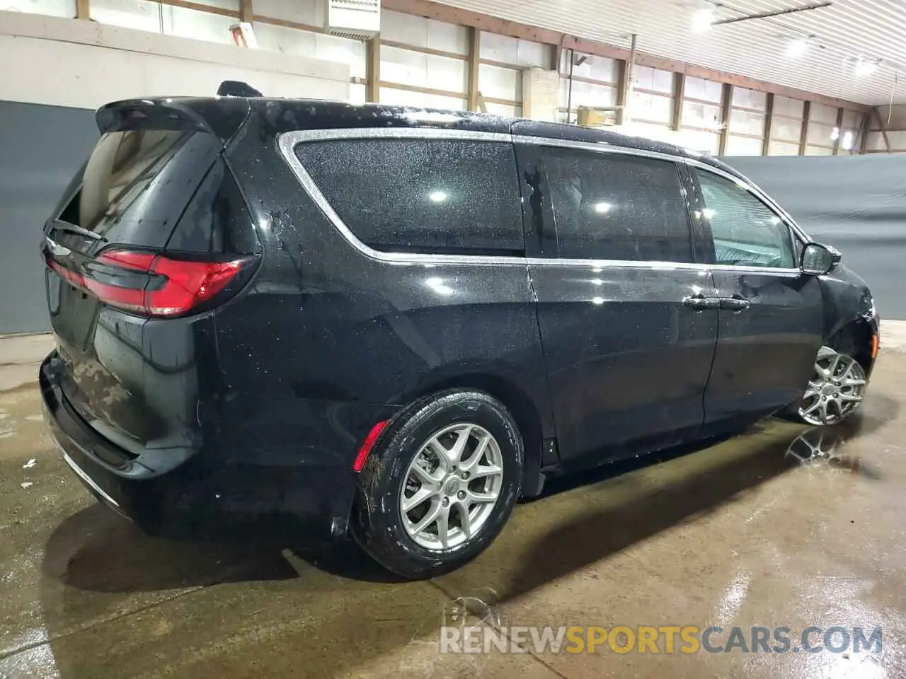 3 Photograph of a damaged car 2C4RC1BG4RR151375 CHRYSLER PACIFICA 2024