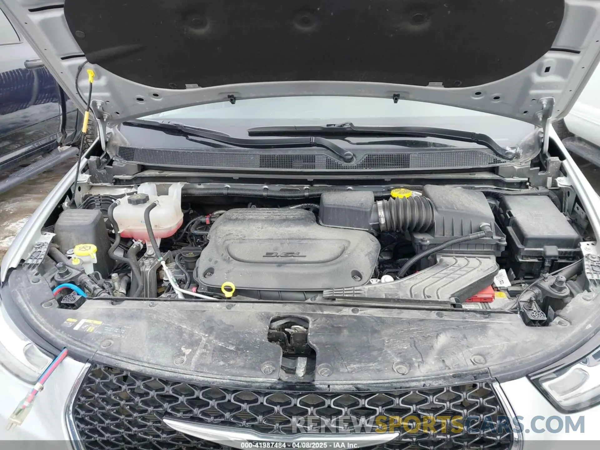 10 Photograph of a damaged car 2C4RC1BG4RR159301 CHRYSLER PACIFICA 2024