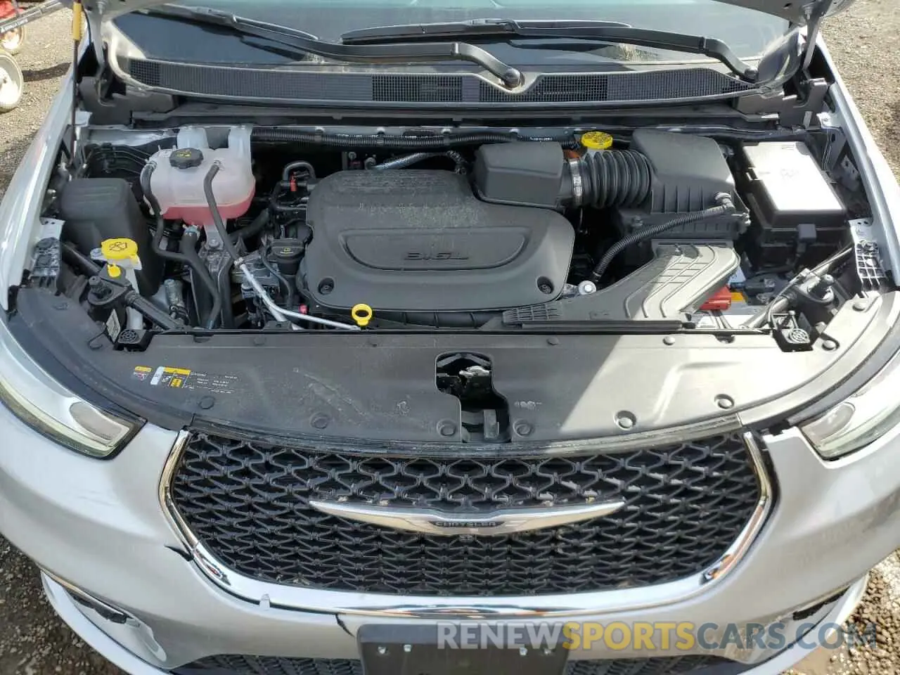 12 Photograph of a damaged car 2C4RC1BG4RR178897 CHRYSLER PACIFICA 2024