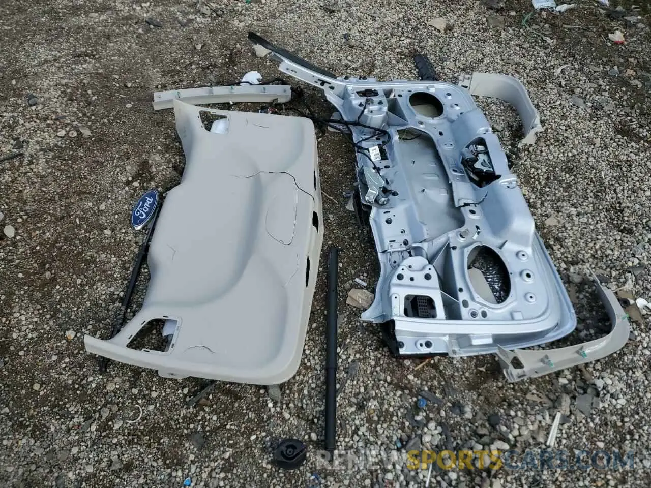 13 Photograph of a damaged car 2C4RC1BG4RR178897 CHRYSLER PACIFICA 2024