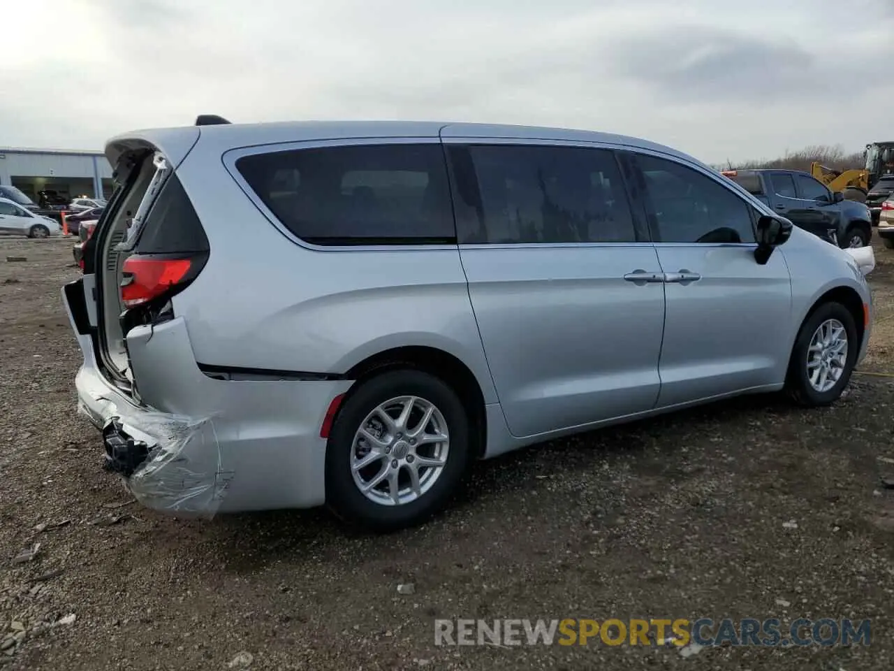 3 Photograph of a damaged car 2C4RC1BG4RR178897 CHRYSLER PACIFICA 2024