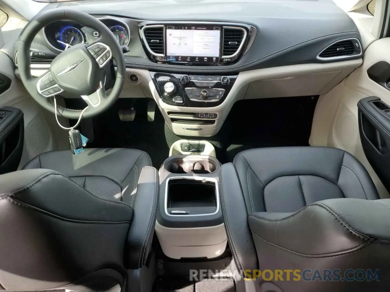 8 Photograph of a damaged car 2C4RC1BG4RR178897 CHRYSLER PACIFICA 2024