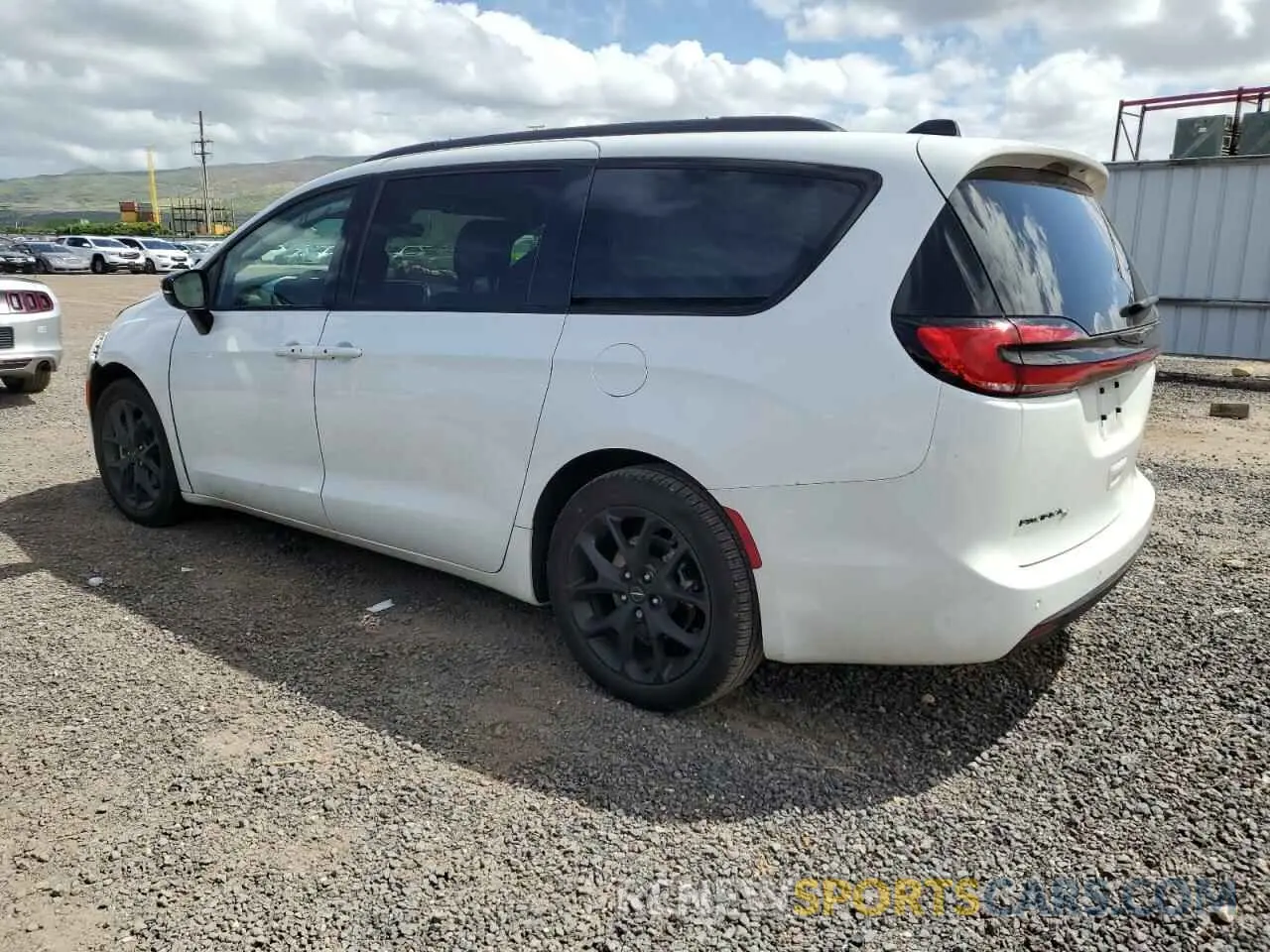 2 Photograph of a damaged car 2C4RC1BG5RR126159 CHRYSLER PACIFICA 2024