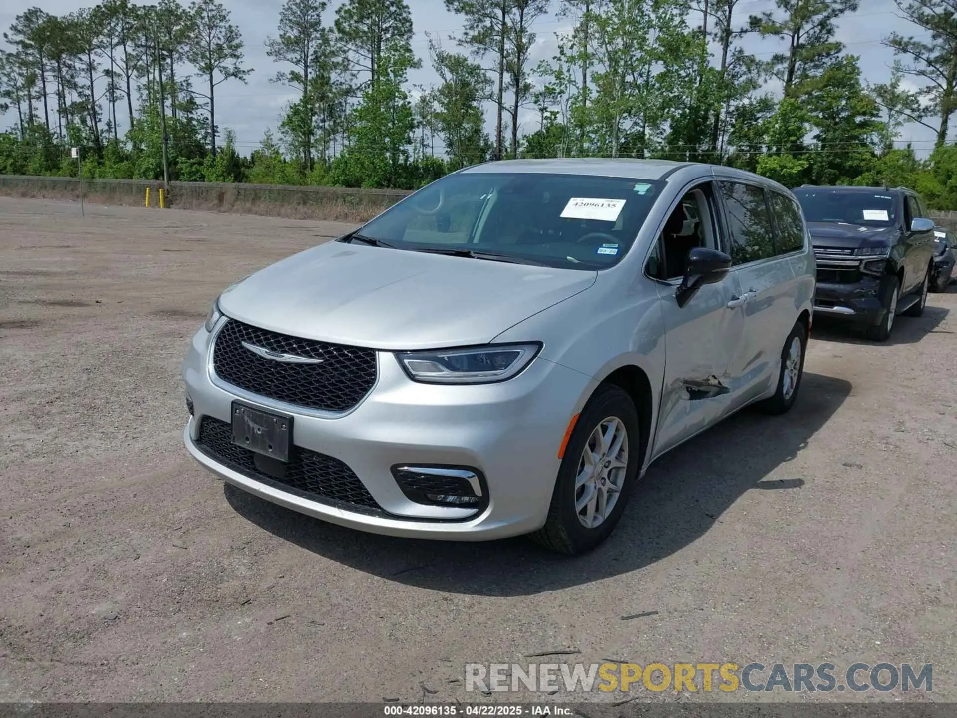 2 Photograph of a damaged car 2C4RC1BG5RR132205 CHRYSLER PACIFICA 2024