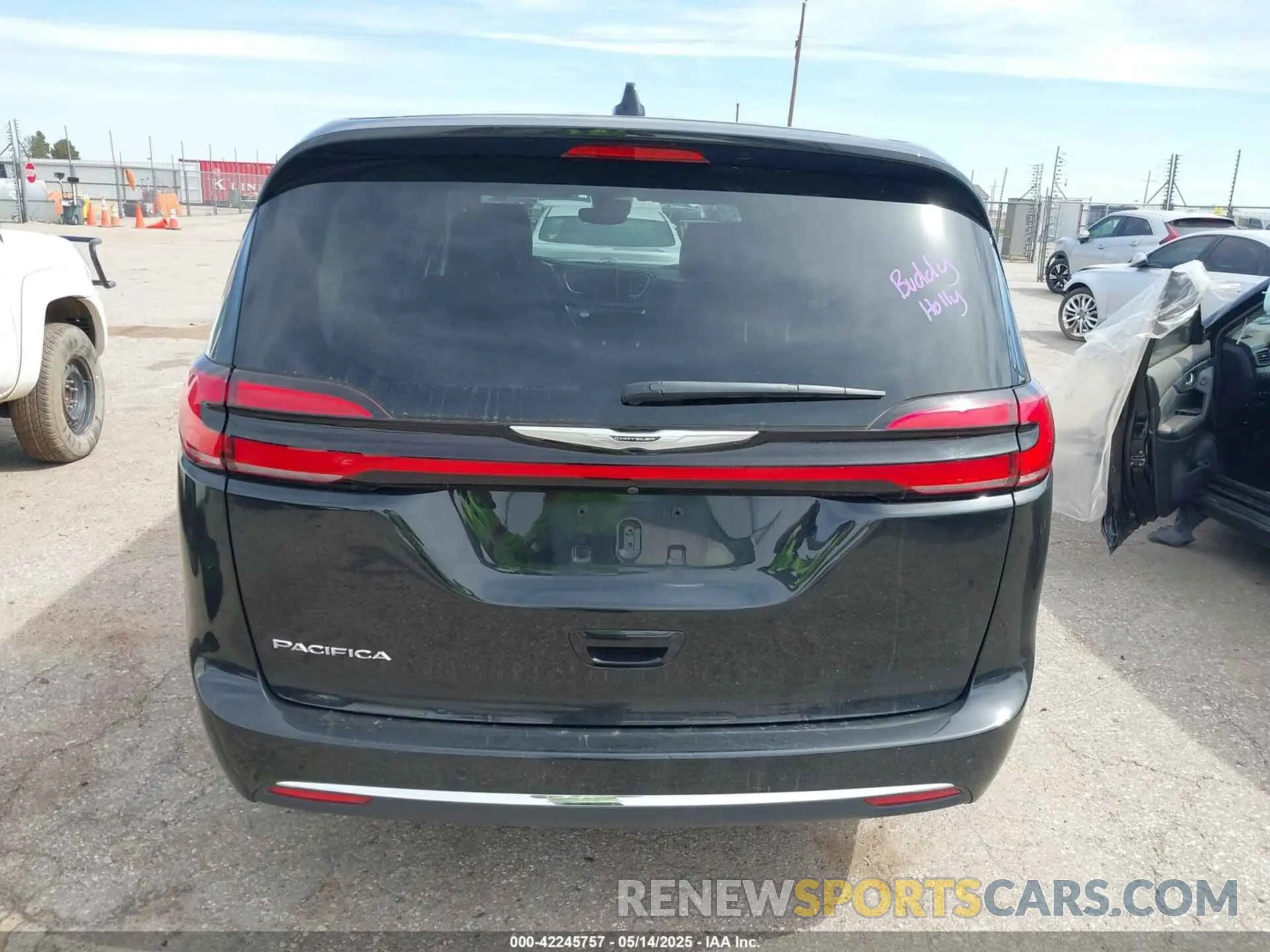 16 Photograph of a damaged car 2C4RC1BG6RR101545 CHRYSLER PACIFICA 2024