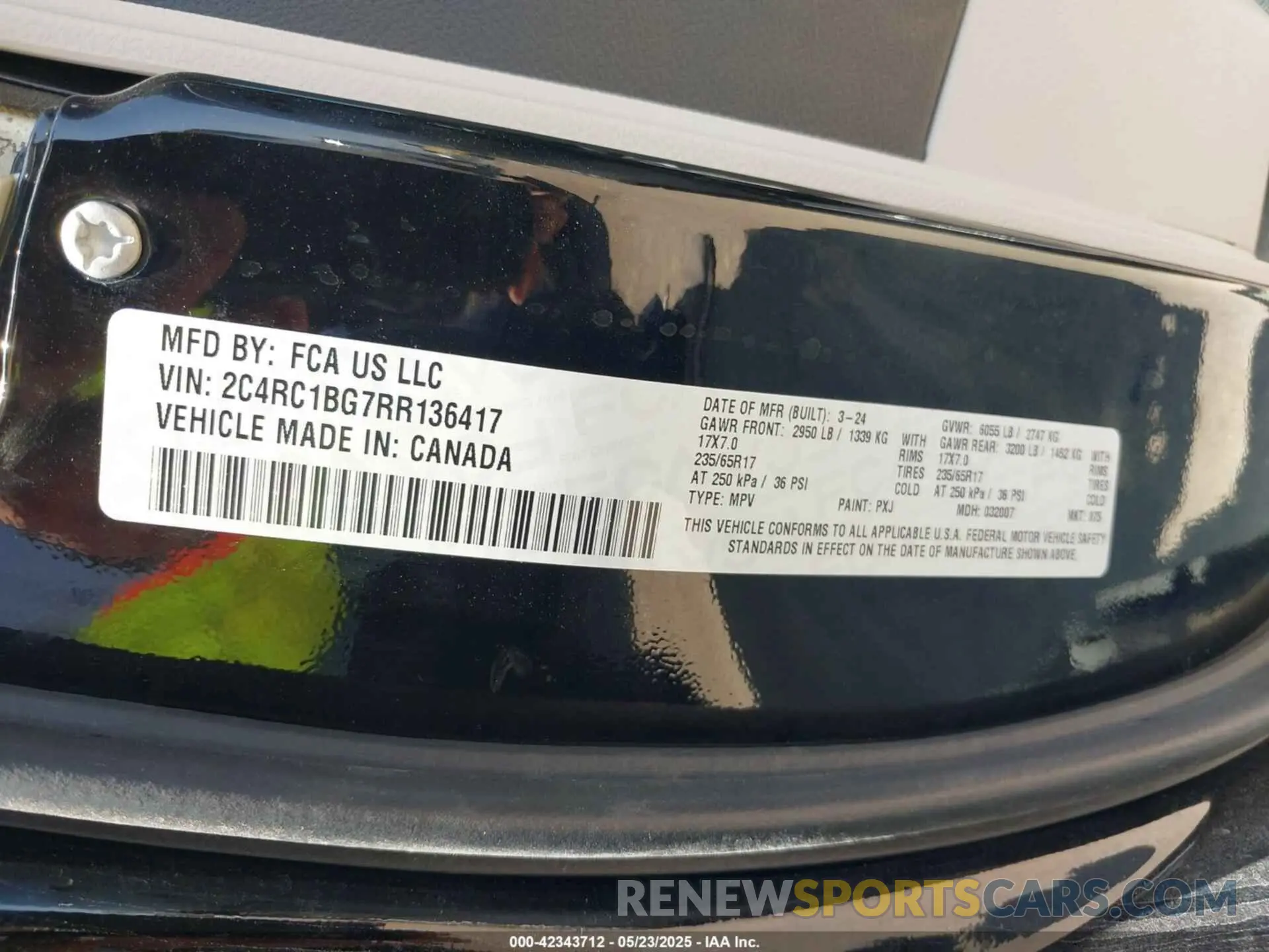 9 Photograph of a damaged car 2C4RC1BG7RR136417 CHRYSLER PACIFICA 2024