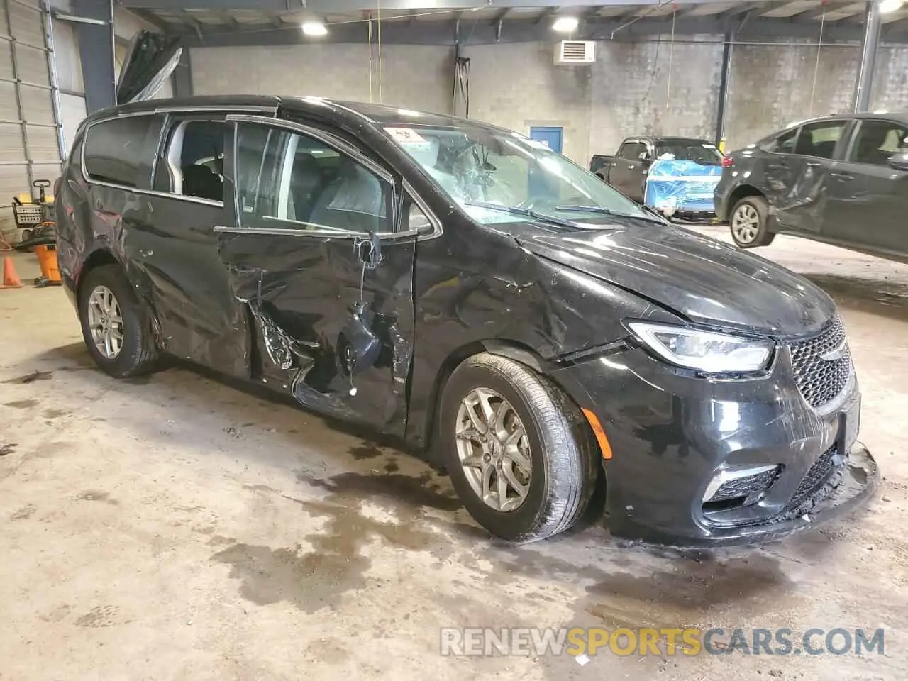 4 Photograph of a damaged car 2C4RC1BG7RR149345 CHRYSLER PACIFICA 2024