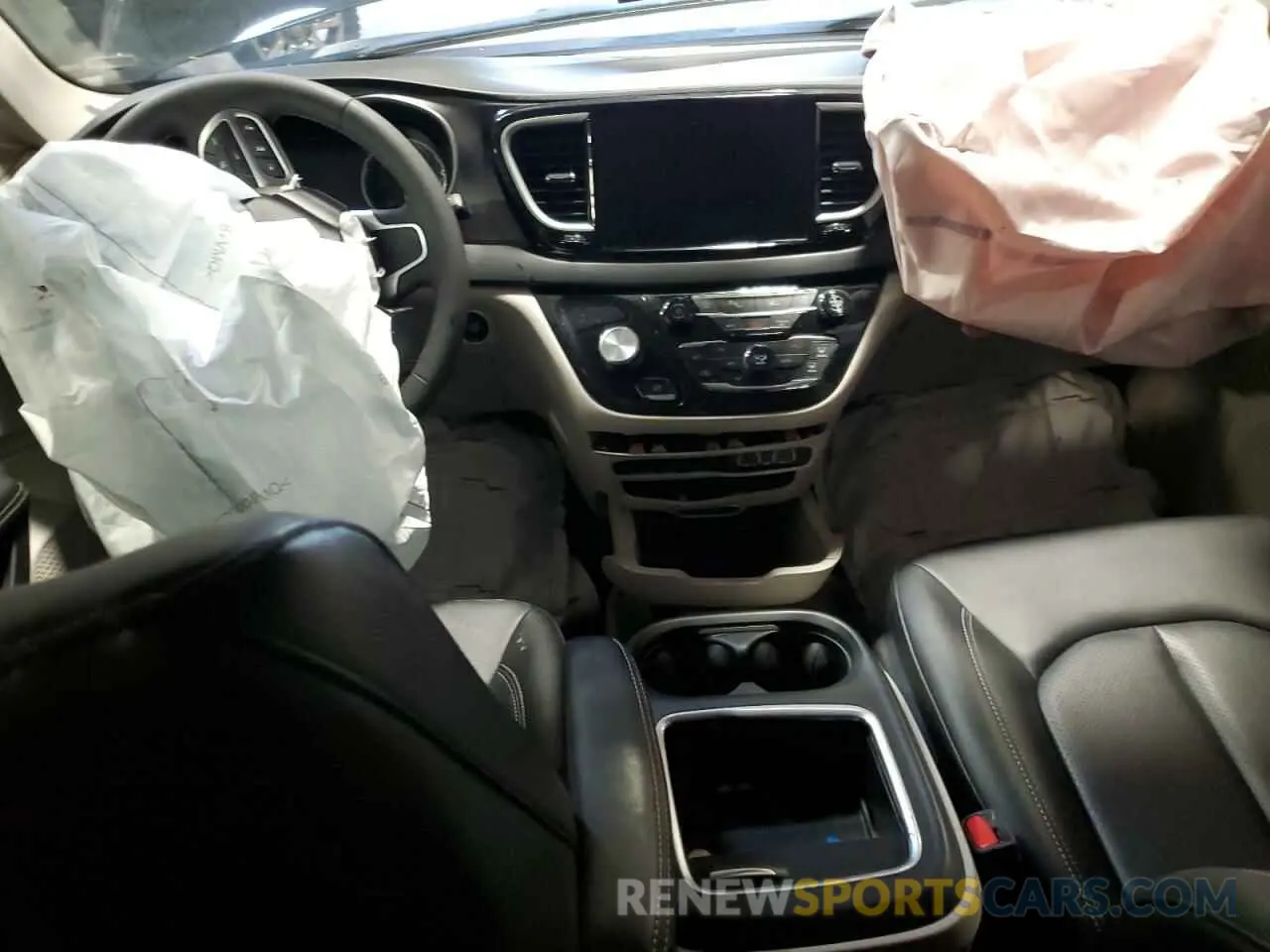 8 Photograph of a damaged car 2C4RC1BG7RR149345 CHRYSLER PACIFICA 2024