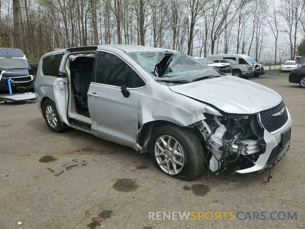 4 Photograph of a damaged car 2C4RC1BG8RR123238 CHRYSLER PACIFICA 2024
