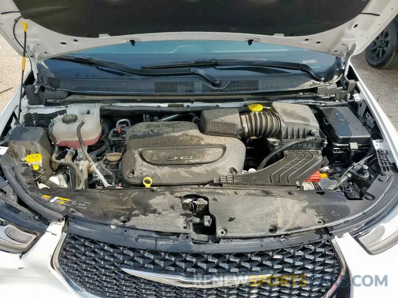 12 Photograph of a damaged car 2C4RC1BG8RR156479 CHRYSLER PACIFICA 2024