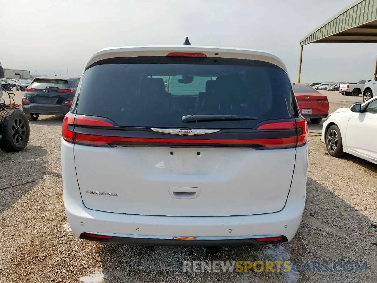 6 Photograph of a damaged car 2C4RC1BG8RR156479 CHRYSLER PACIFICA 2024