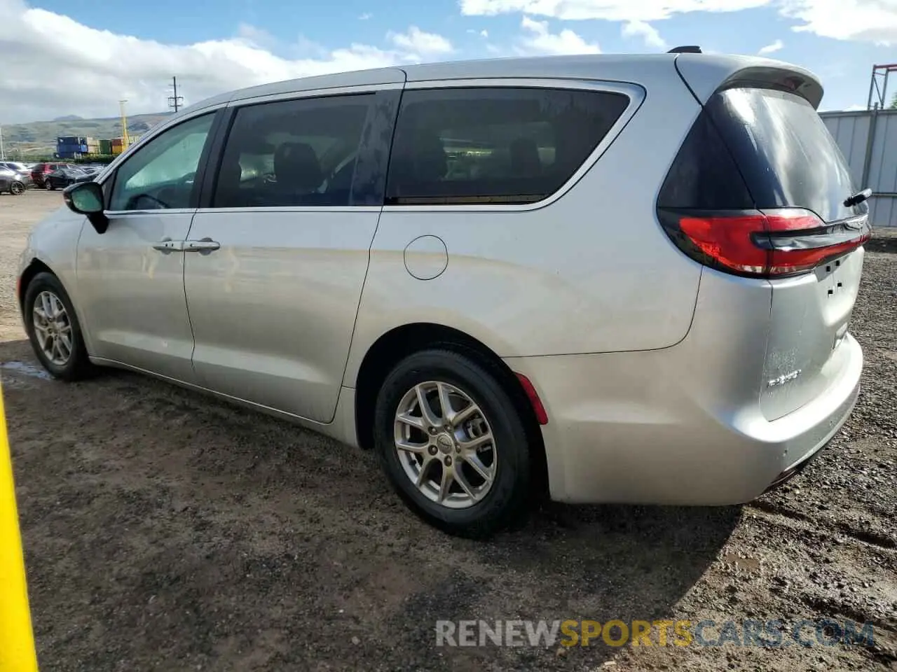 2 Photograph of a damaged car 2C4RC1BG8RR172682 CHRYSLER PACIFICA 2024