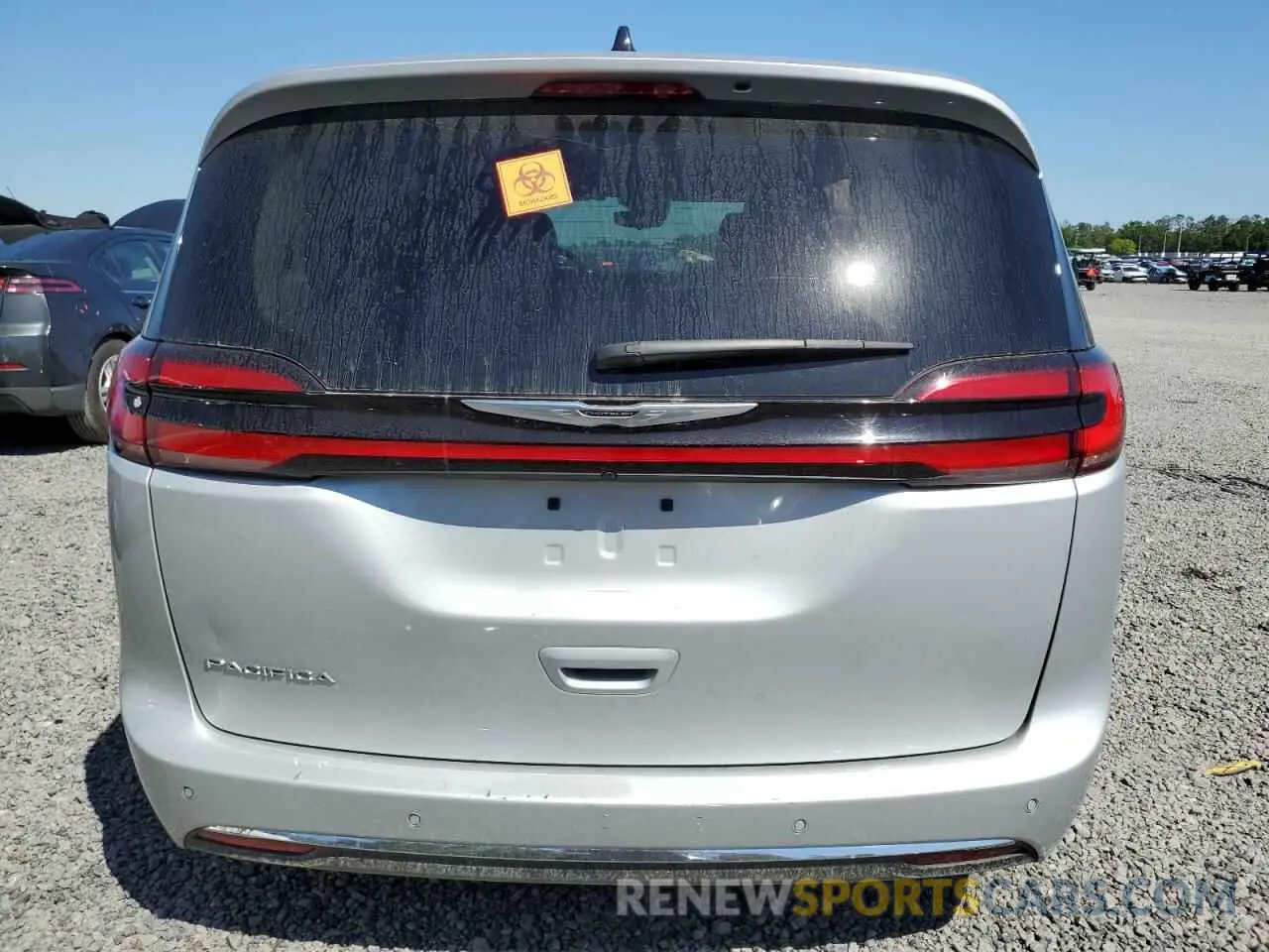 6 Photograph of a damaged car 2C4RC1BG9RR123104 CHRYSLER PACIFICA 2024