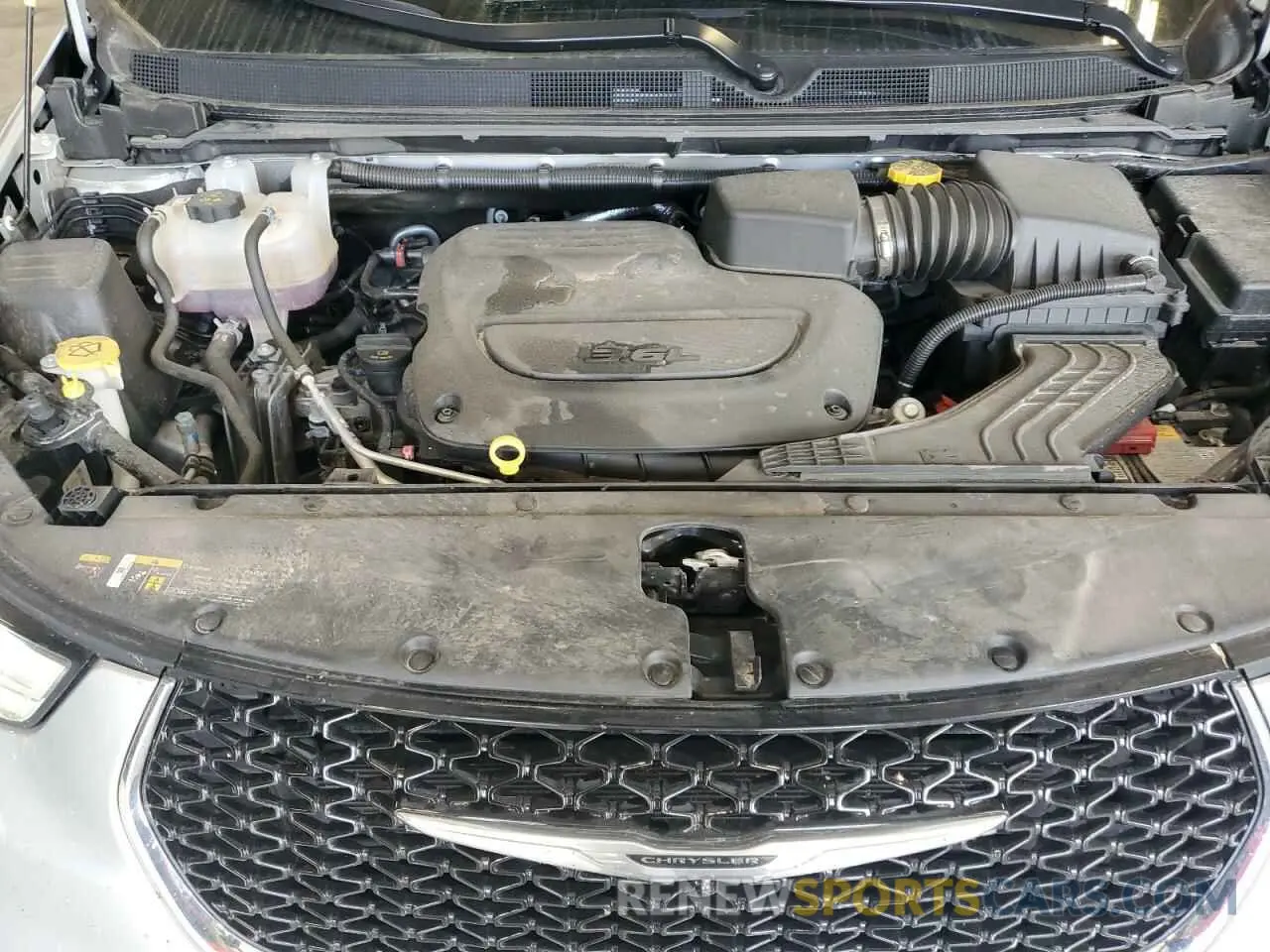 12 Photograph of a damaged car 2C4RC1BG9RR129548 CHRYSLER PACIFICA 2024