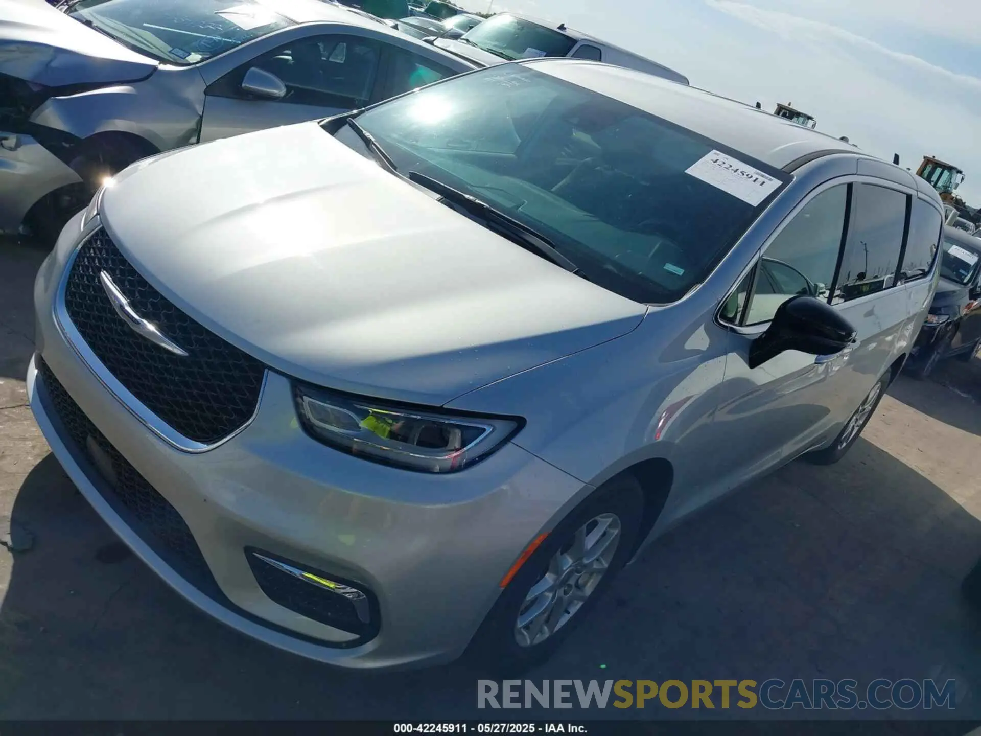 2 Photograph of a damaged car 2C4RC1BG9RR132725 CHRYSLER PACIFICA 2024