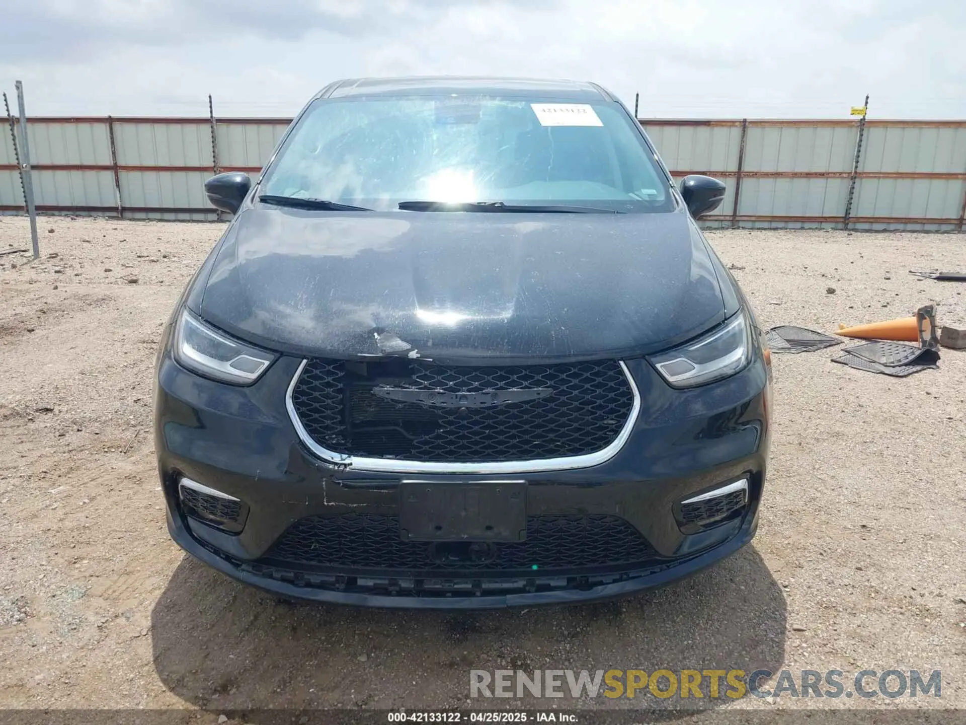 13 Photograph of a damaged car 2C4RC1BG9RR136435 CHRYSLER PACIFICA 2024