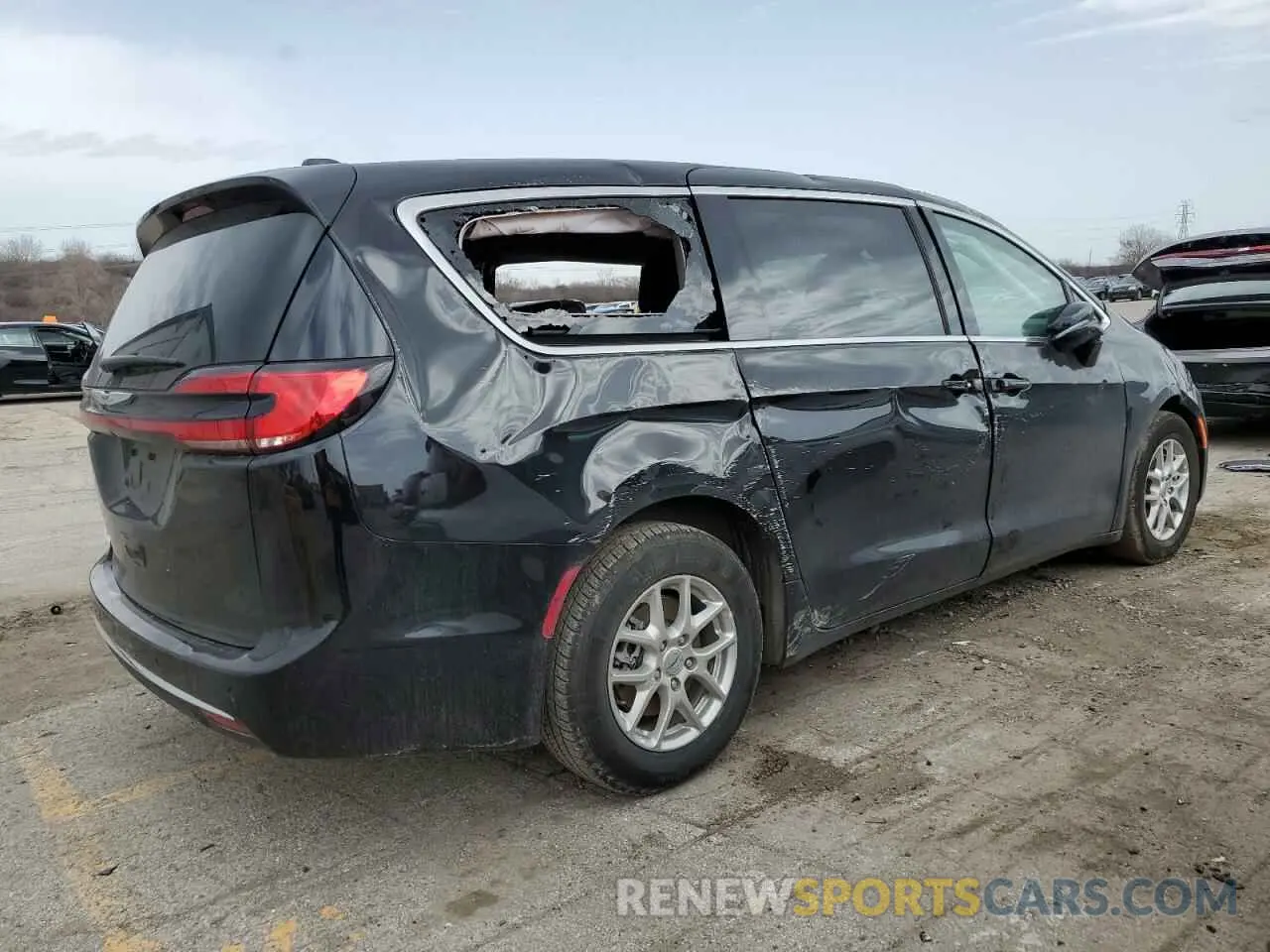 3 Photograph of a damaged car 2C4RC1BG9RR136452 CHRYSLER PACIFICA 2024