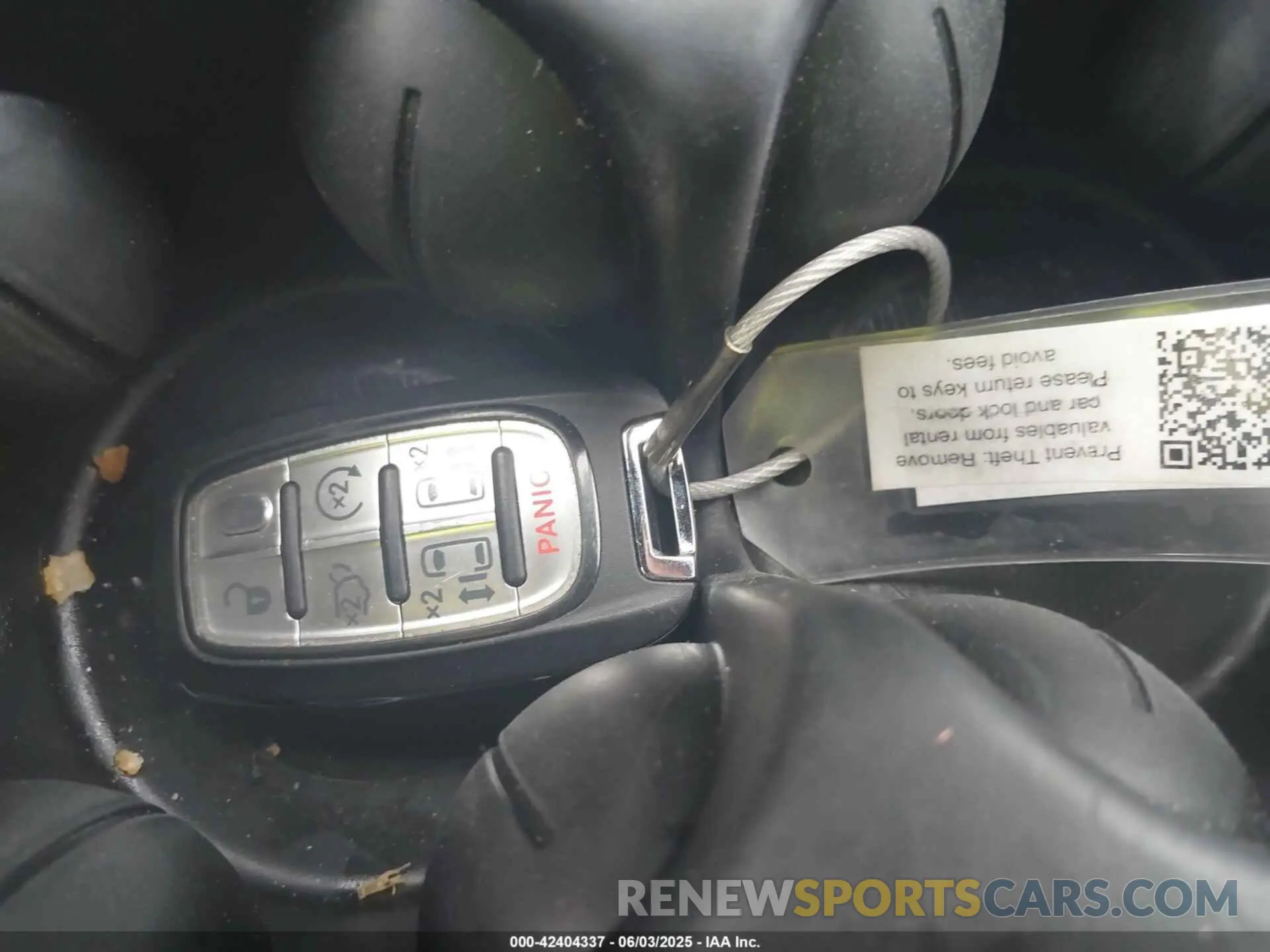 11 Photograph of a damaged car 2C4RC1BG9RR149511 CHRYSLER PACIFICA 2024