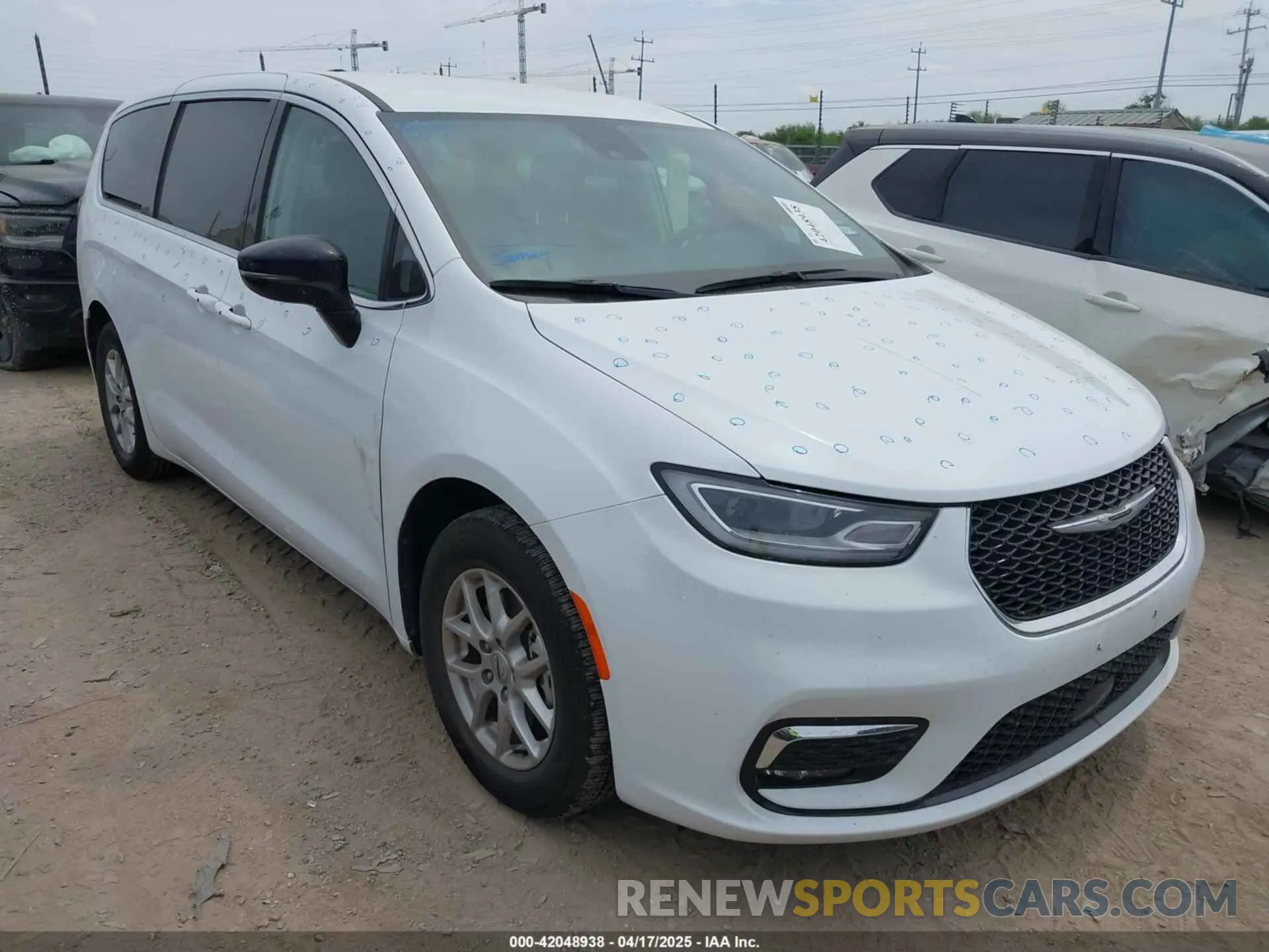 1 Photograph of a damaged car 2C4RC1BG9RR167328 CHRYSLER PACIFICA 2024