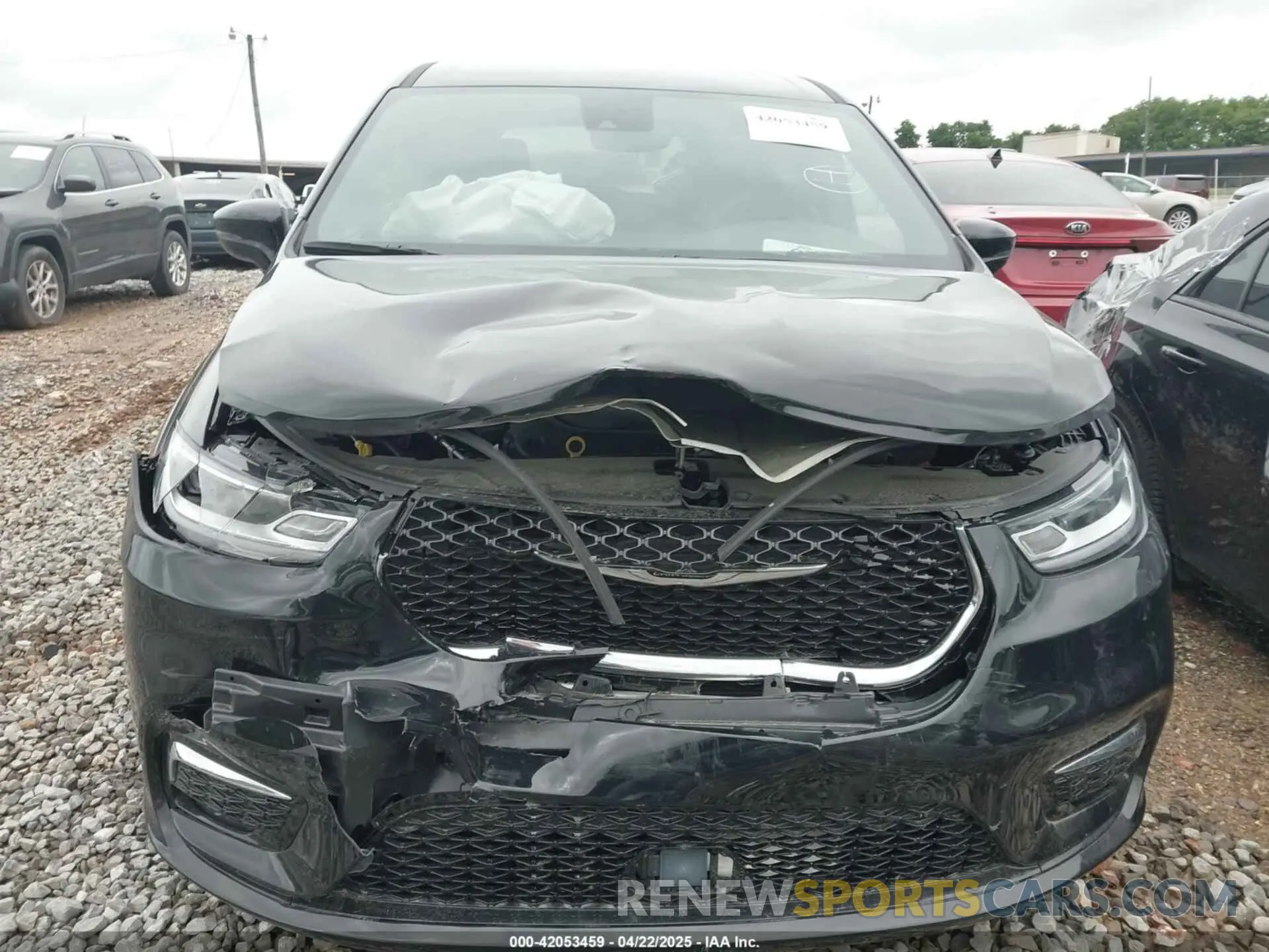 12 Photograph of a damaged car 2C4RC1FG6RR200439 CHRYSLER PACIFICA 2024