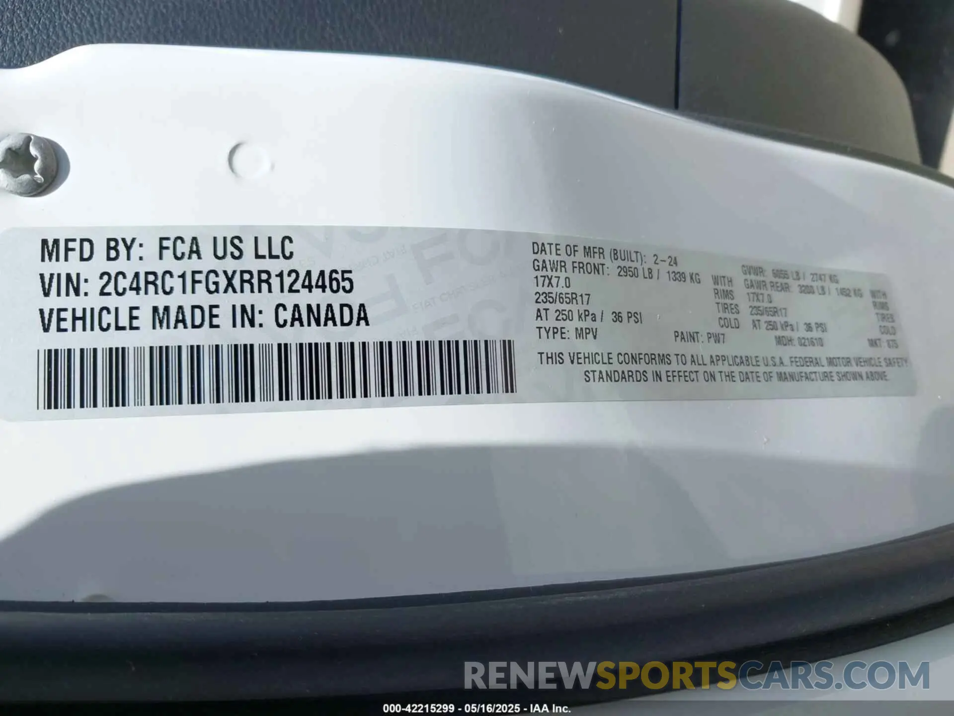 9 Photograph of a damaged car 2C4RC1FGXRR124465 CHRYSLER PACIFICA 2024