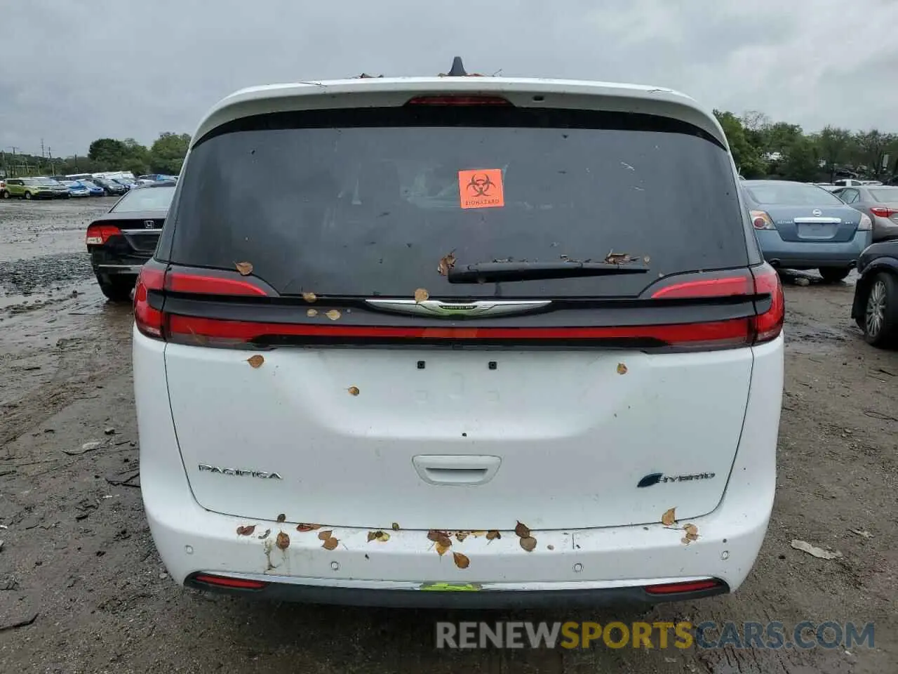 6 Photograph of a damaged car 2C4RC1S71RR121699 CHRYSLER PACIFICA 2024