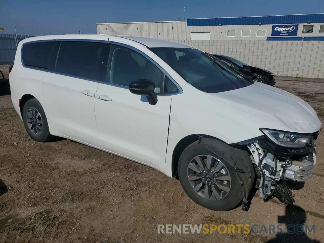 4 Photograph of a damaged car 2C4RC1S73RR137712 CHRYSLER PACIFICA 2024