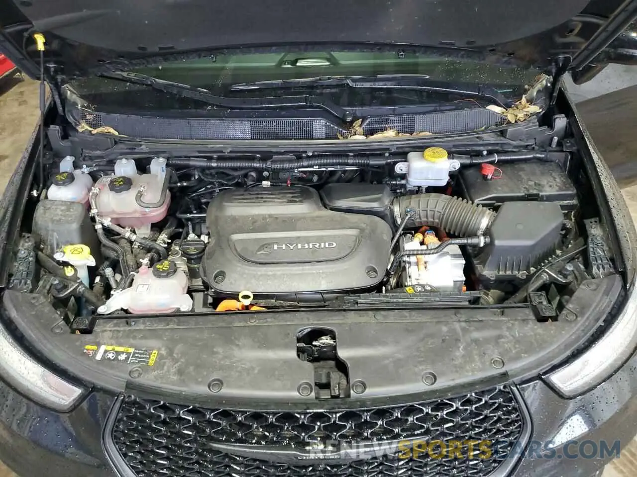 12 Photograph of a damaged car 2C4RC1S74RR102998 CHRYSLER PACIFICA 2024