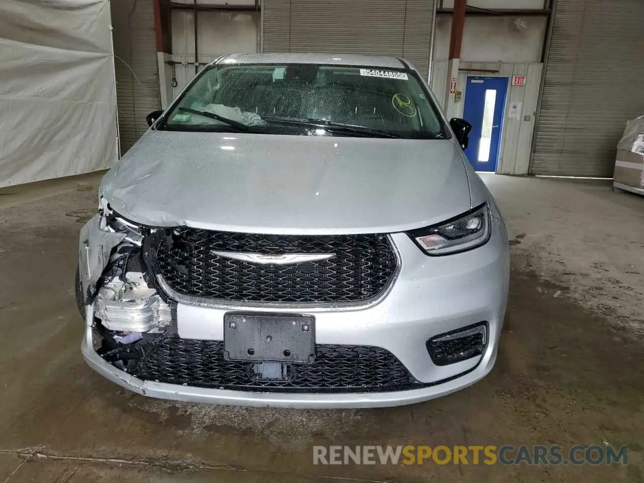 5 Photograph of a damaged car 2C4RC1S74RR156818 CHRYSLER PACIFICA 2024
