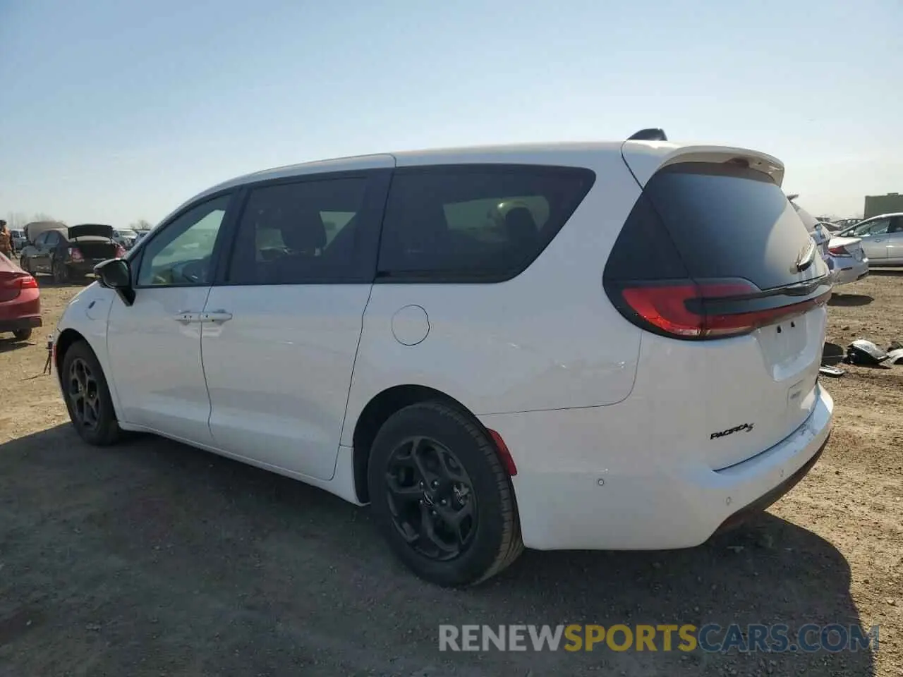 2 Photograph of a damaged car 2C4RC1S77RR138300 CHRYSLER PACIFICA 2024