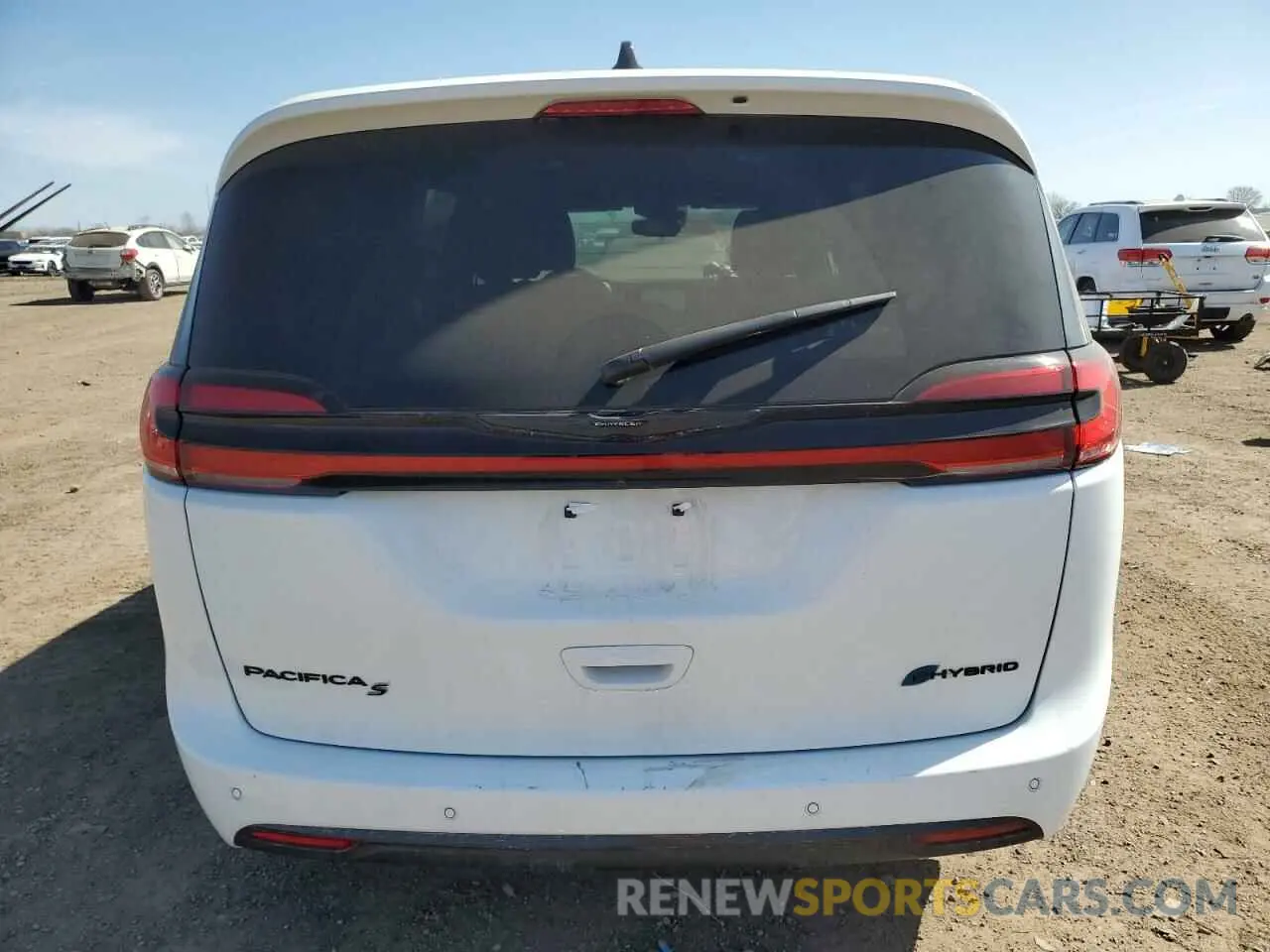 6 Photograph of a damaged car 2C4RC1S77RR138300 CHRYSLER PACIFICA 2024