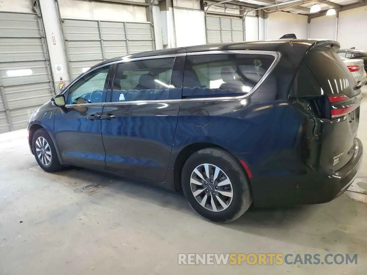 2 Photograph of a damaged car 2C4RC1S77RR158336 CHRYSLER PACIFICA 2024