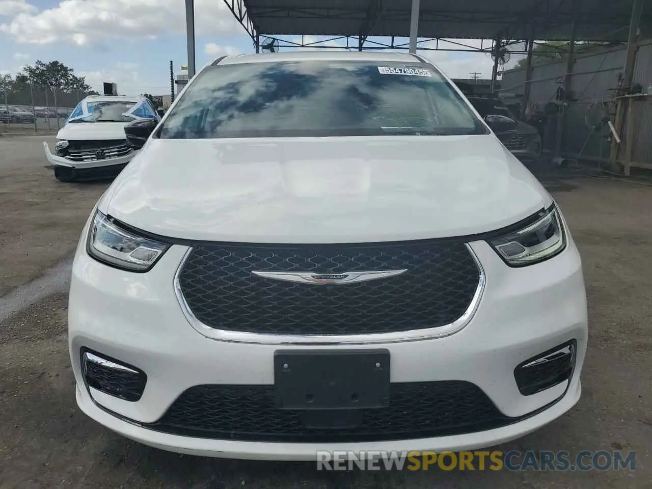 5 Photograph of a damaged car 2C4RC1S78RR117973 CHRYSLER PACIFICA 2024