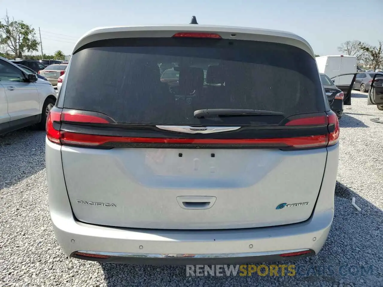 6 Photograph of a damaged car 2C4RC1S7XRR126898 CHRYSLER PACIFICA 2024