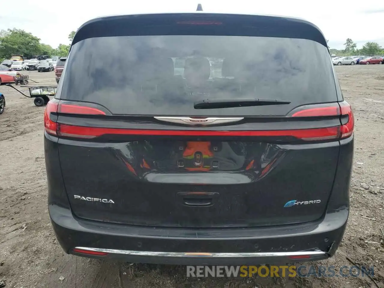 6 Photograph of a damaged car 2C4RC1S7XRR130577 CHRYSLER PACIFICA 2024