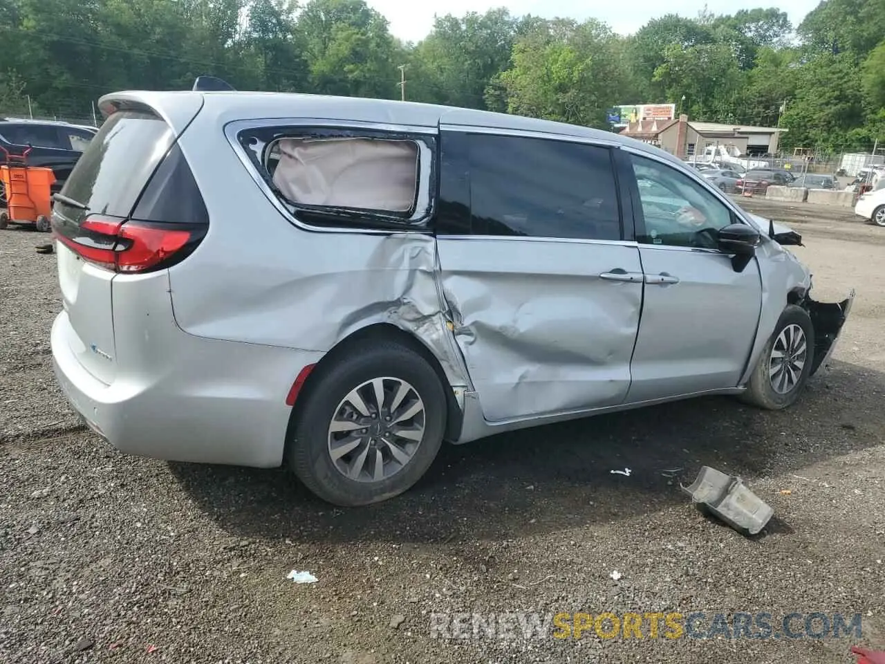 3 Photograph of a damaged car 2C4RC1S7XRR134340 CHRYSLER PACIFICA 2024