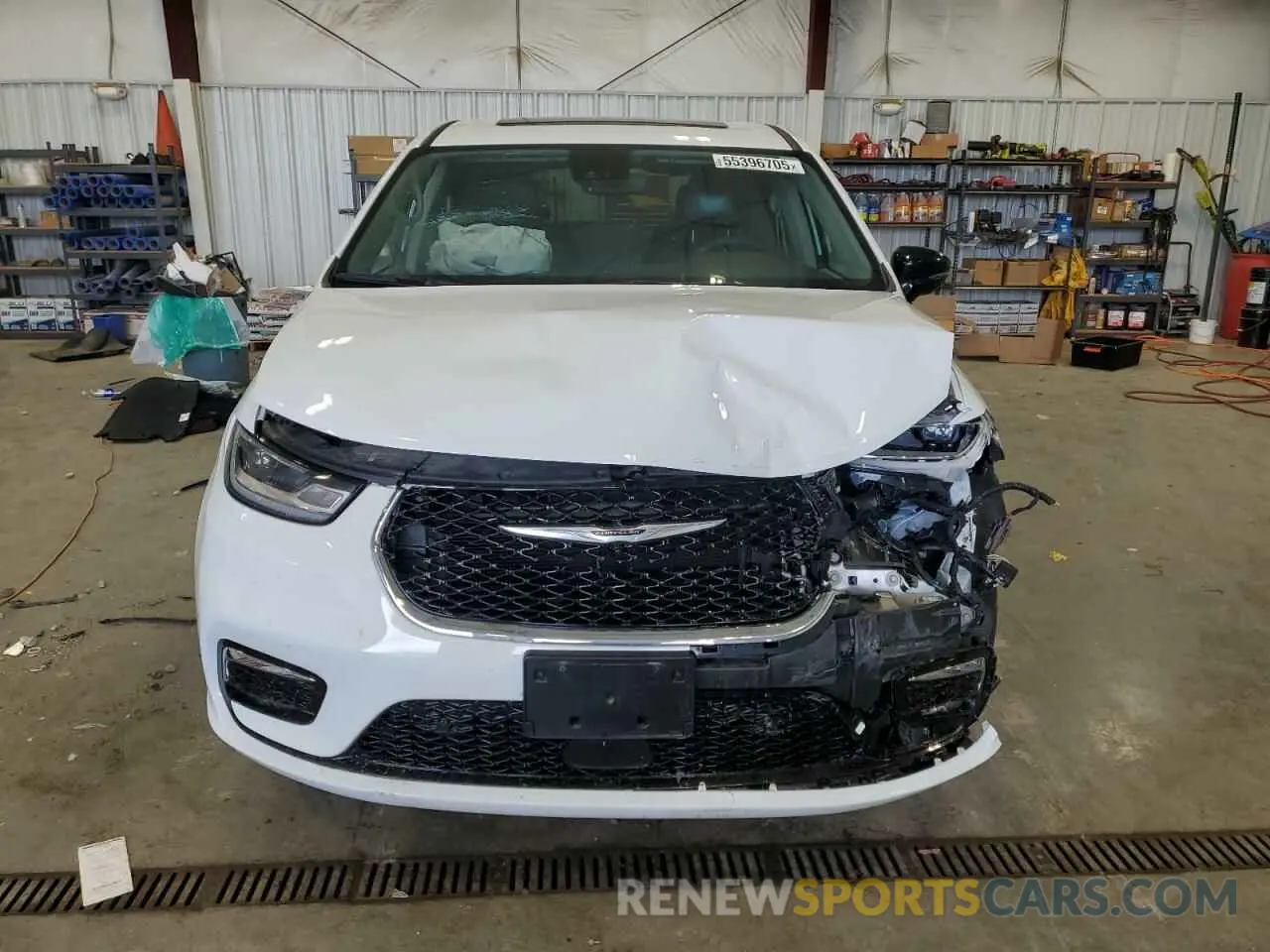 5 Photograph of a damaged car 2C4RC3BG6RR193803 CHRYSLER PACIFICA 2024