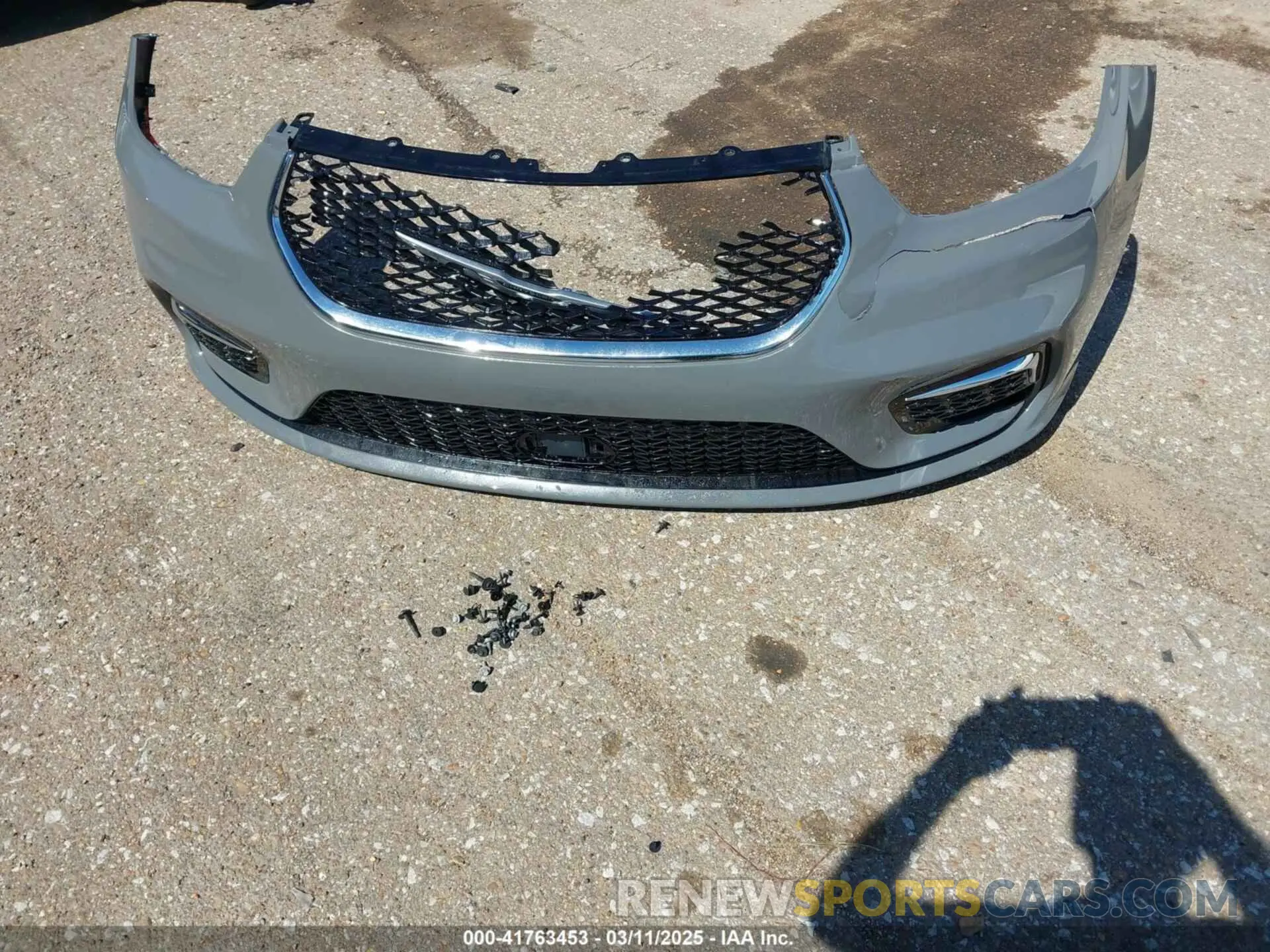 12 Photograph of a damaged car 2C4RC1BG0SR541282 CHRYSLER PACIFICA 2025