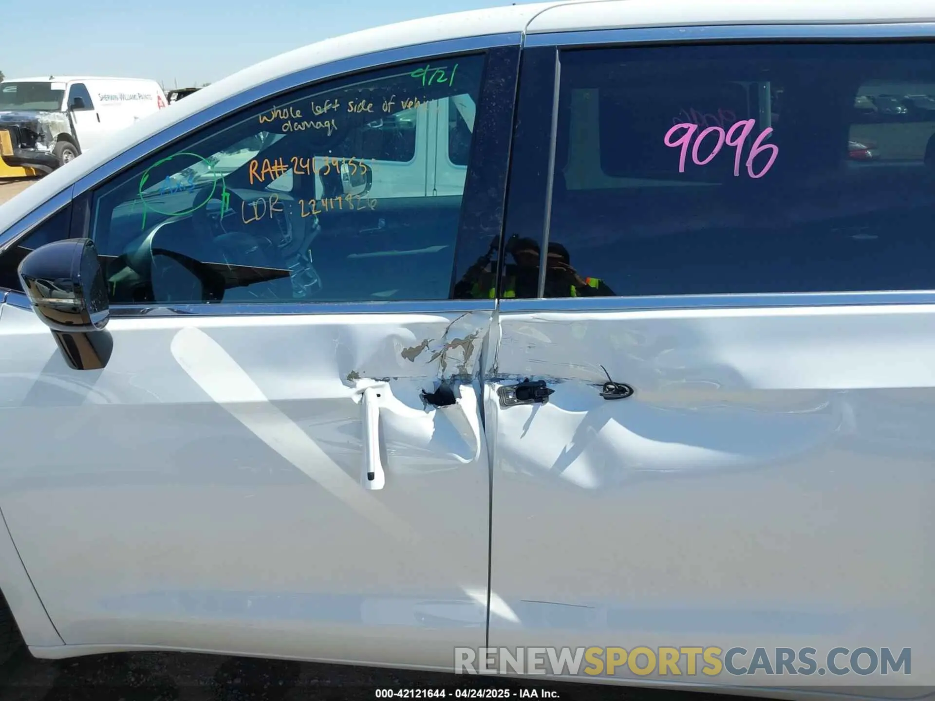 6 Photograph of a damaged car 2C4RC1BG3SR554379 CHRYSLER PACIFICA 2025