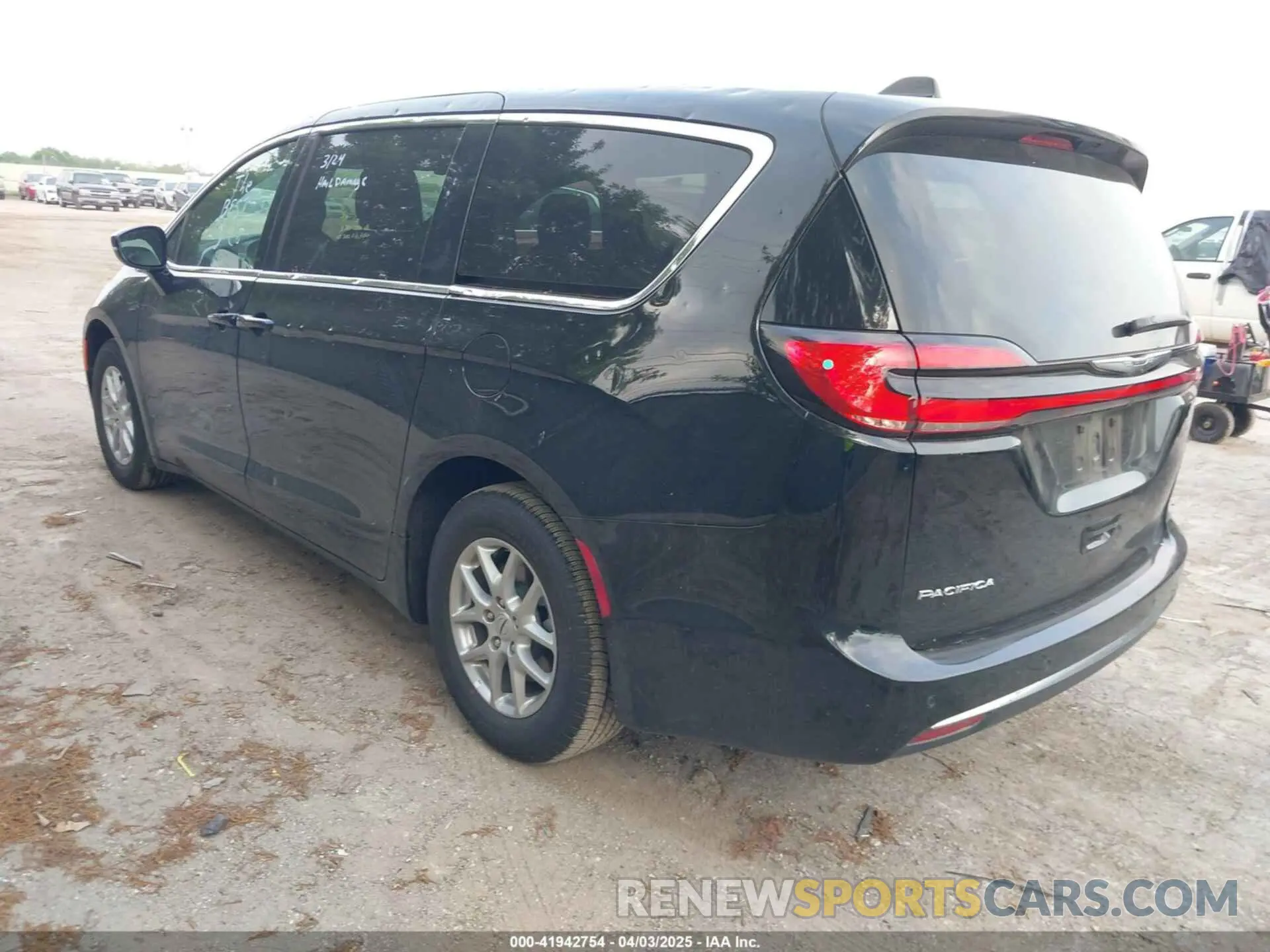 3 Photograph of a damaged car 2C4RC1BG5SR526518 CHRYSLER PACIFICA 2025