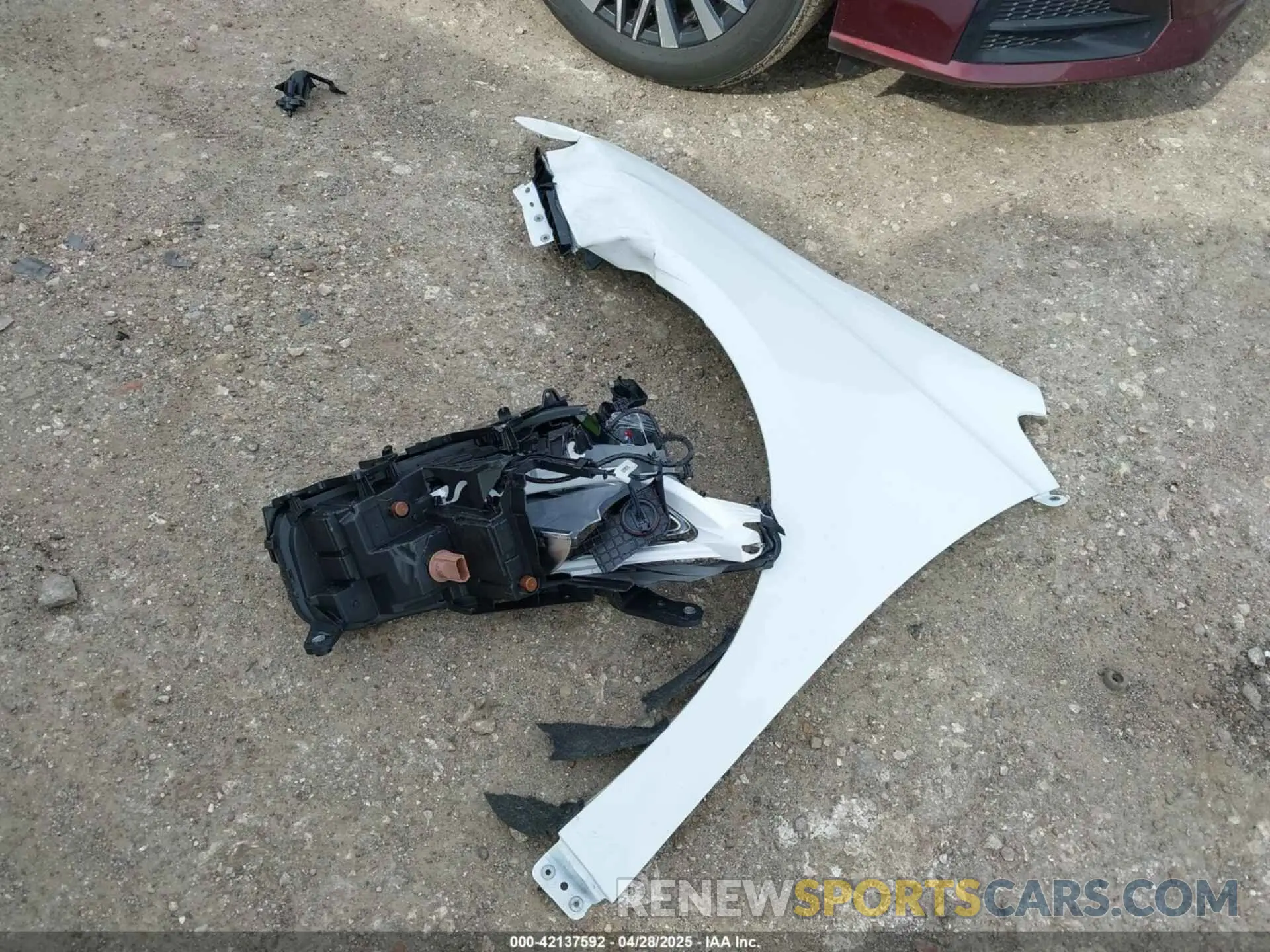 12 Photograph of a damaged car 2C4RC1BG7SR530912 CHRYSLER PACIFICA 2025
