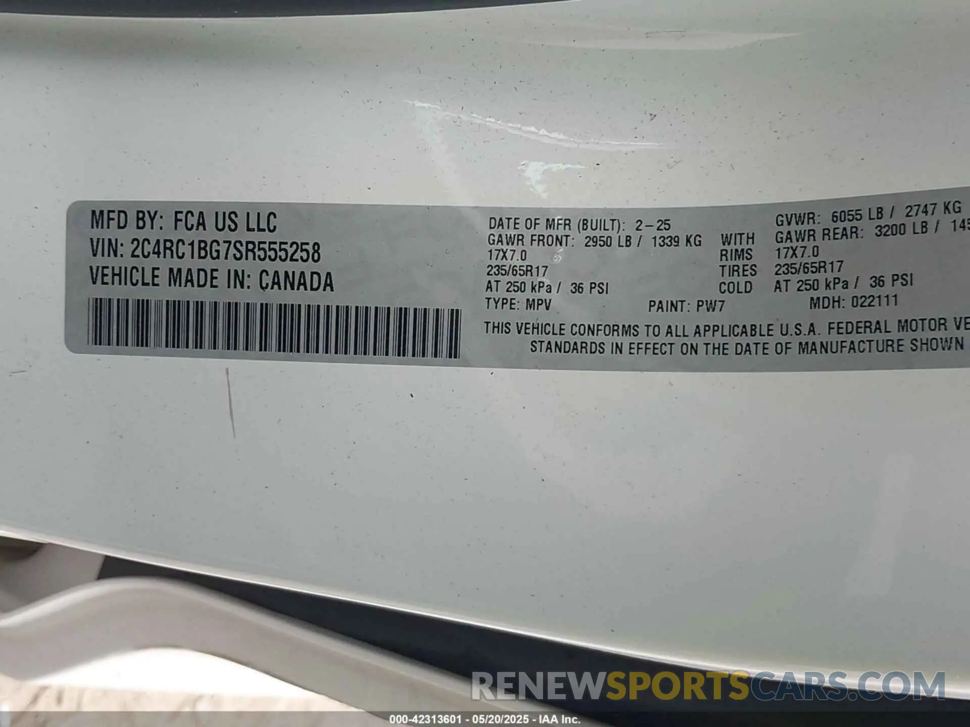 9 Photograph of a damaged car 2C4RC1BG7SR555258 CHRYSLER PACIFICA 2025