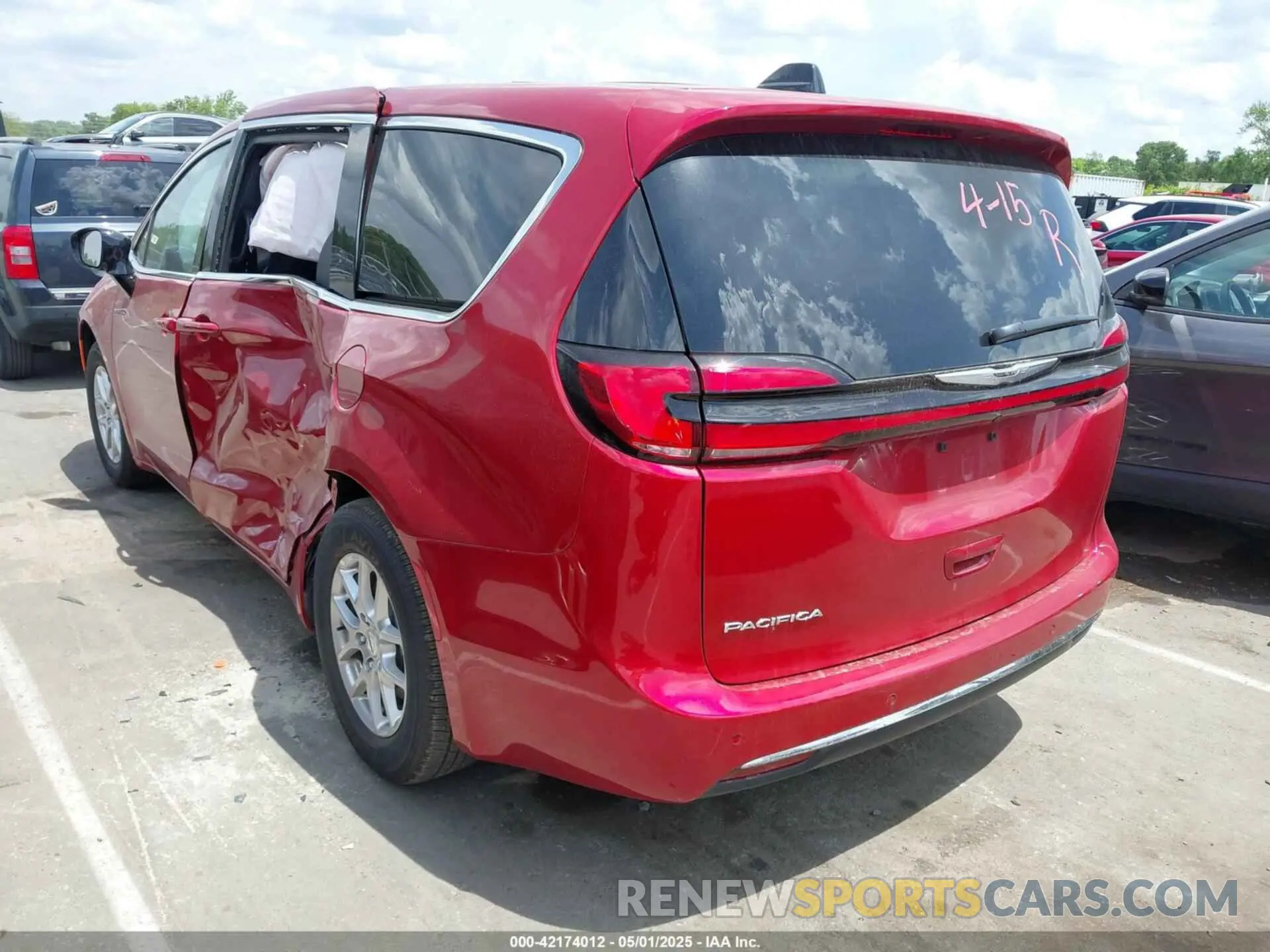 3 Photograph of a damaged car 2C4RC1BG9SR554080 CHRYSLER PACIFICA 2025