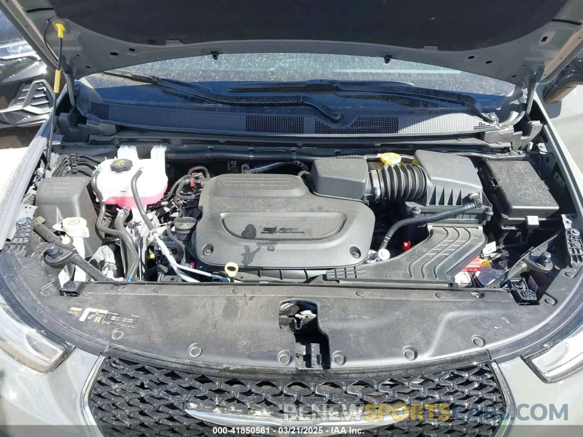 10 Photograph of a damaged car 2C4RC1BGXSR520567 CHRYSLER PACIFICA 2025